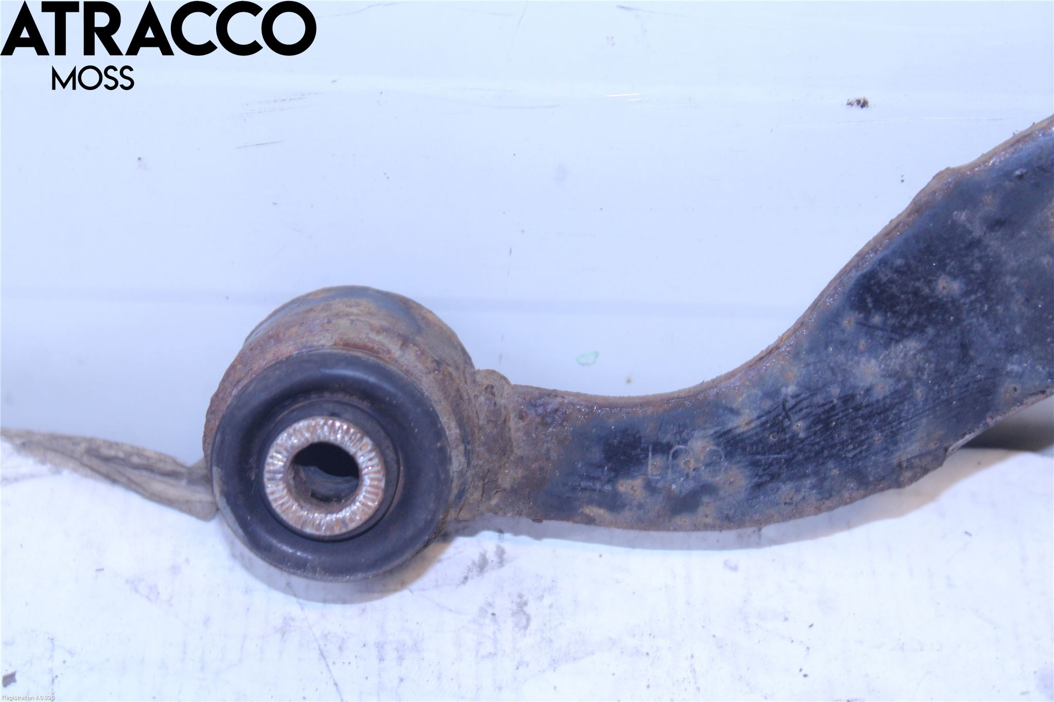 Toyota AURIS 13-19 Bærearm Bak Høyre Øvre