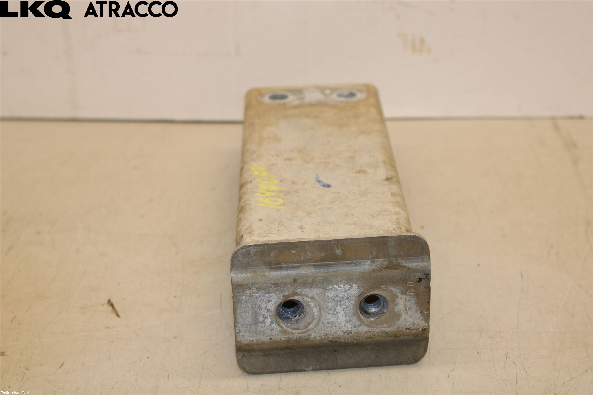 Tesla MODEL Y 21- Støtfanger Foran Feste