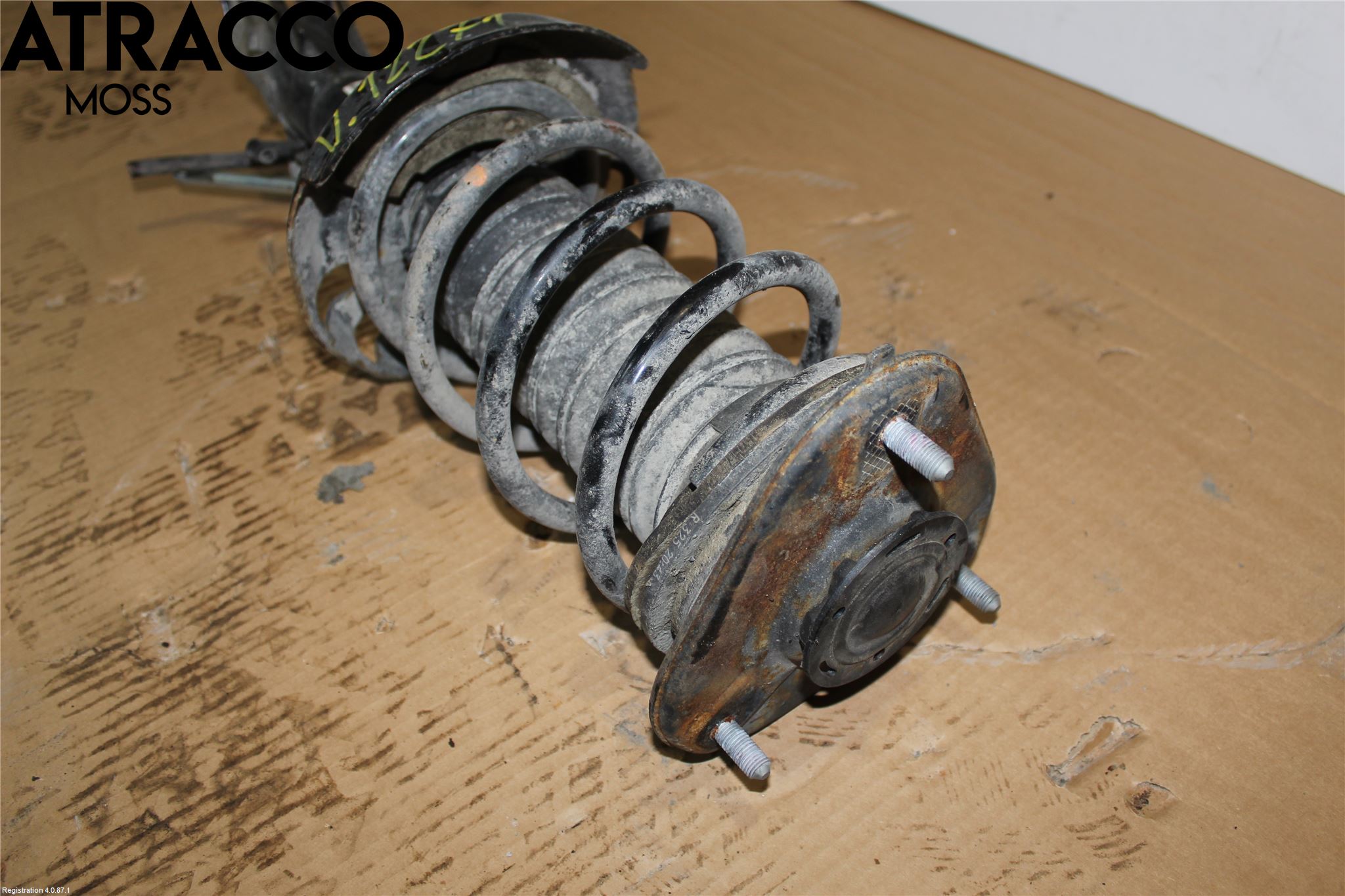 Toyota COROLLA 19- Fjærbein Foran Venstre