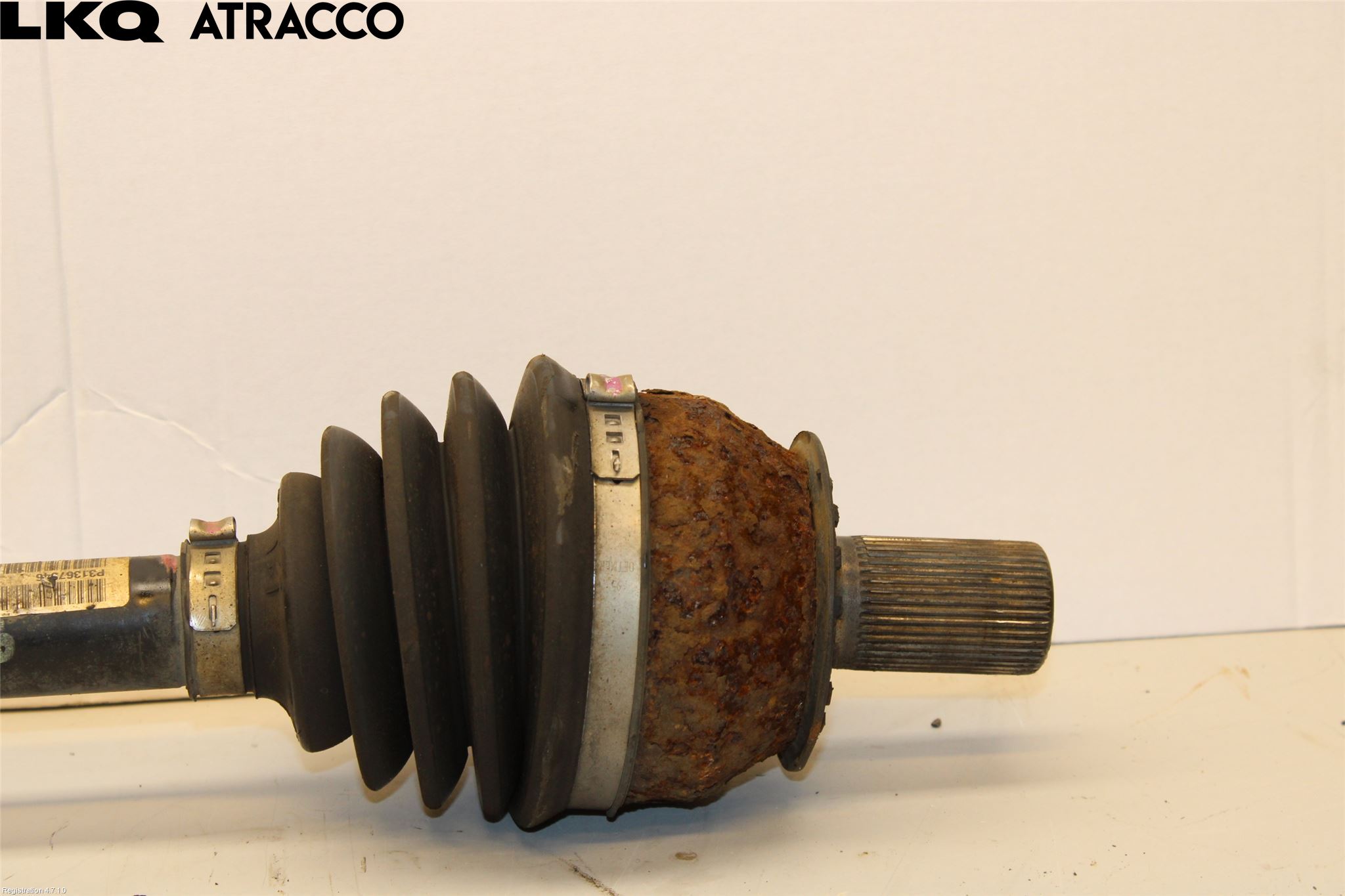 Volvo V60 11-13 Drivaksel Foran Kompl Høyre