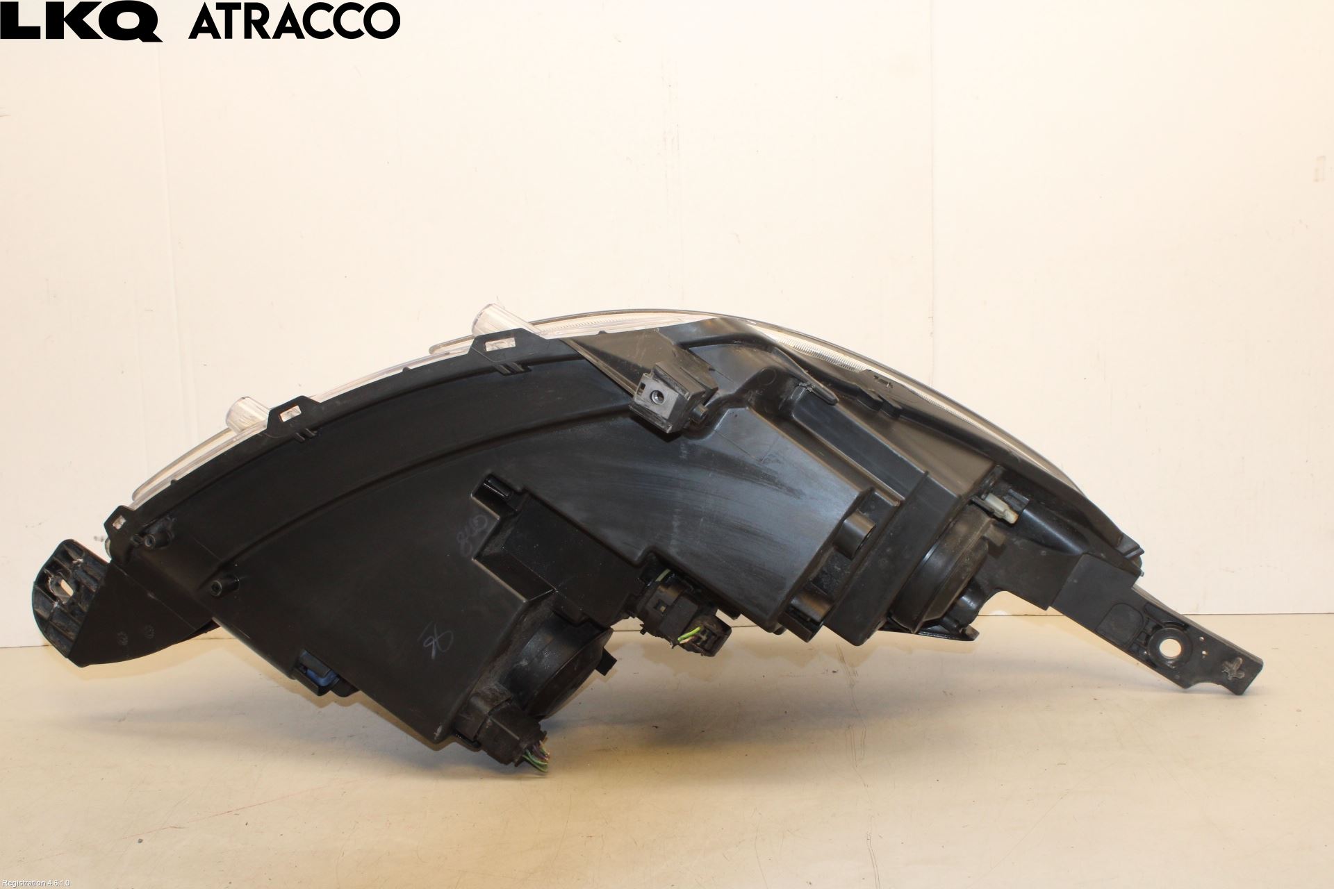 Peugeot 2008 13-20 Frontlykt Venstre