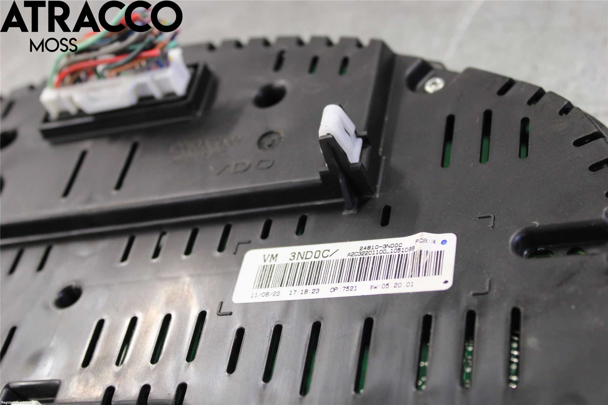 Nissan LEAF 11-17 Instr Kombinert