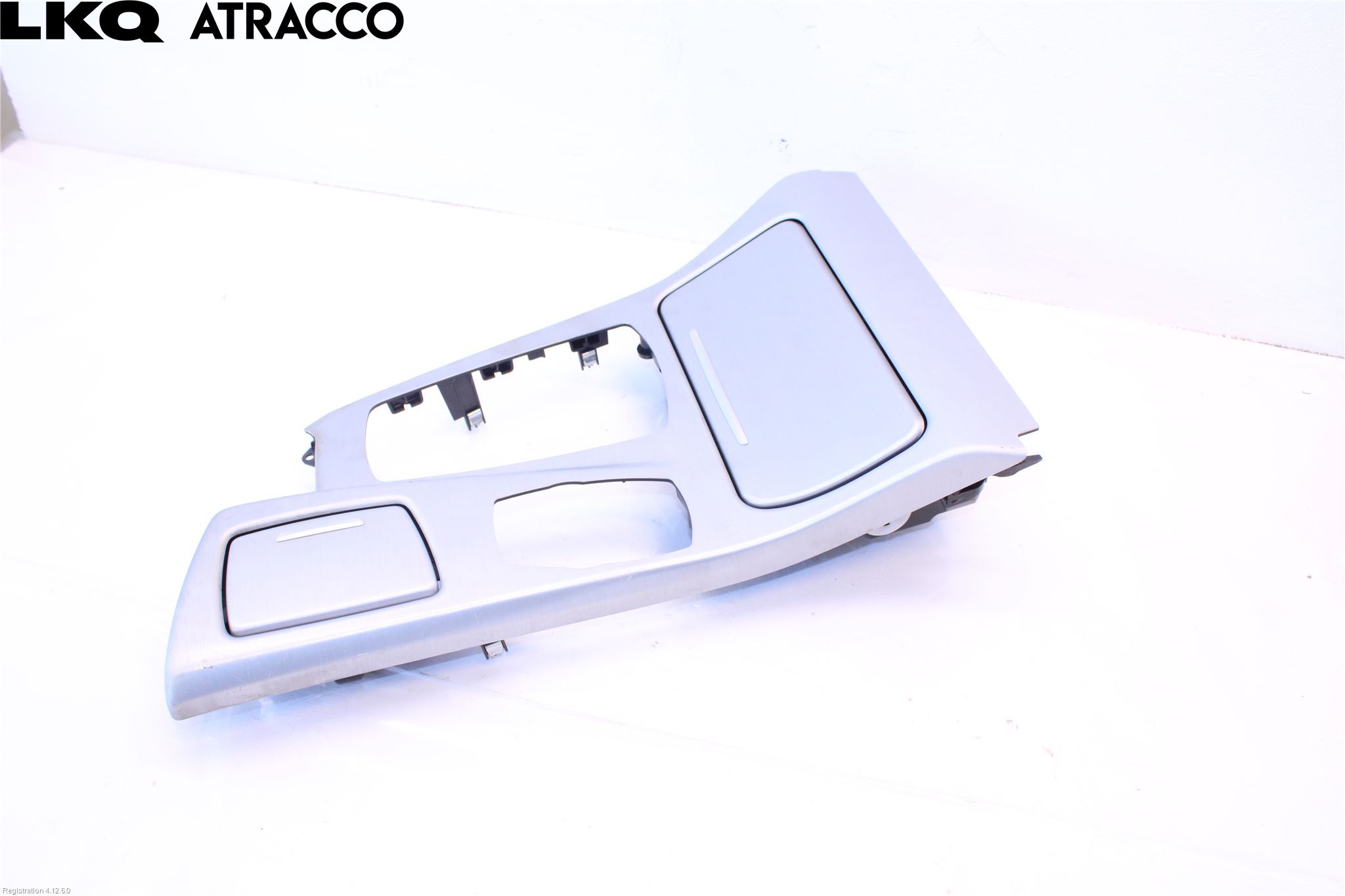 BMW 5 F10/F11/F18 09-17 Innr Dashbord Sparkeplate