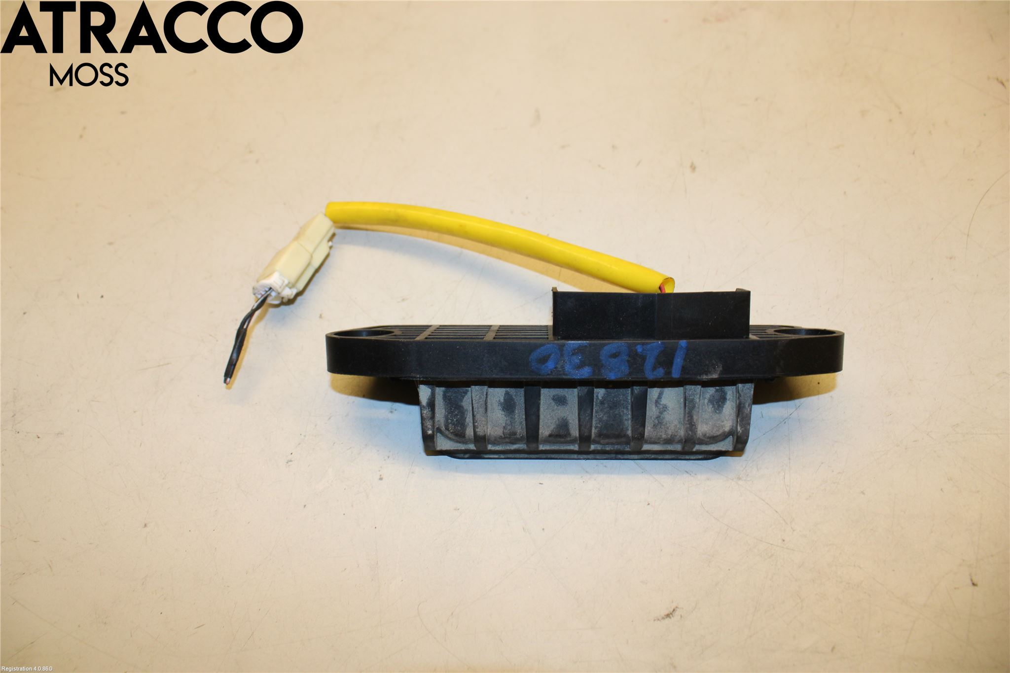 Mitsubishi OUTLANDER 13-21 Bakluke Handtak Ytre