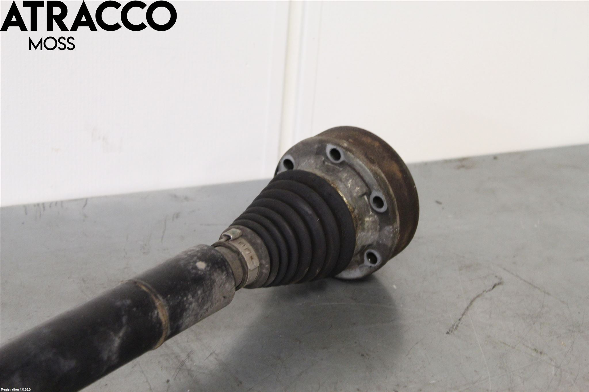 Volkswagen VW GOLF VI 09-13 Drivaksel Foran Kompl Høyre