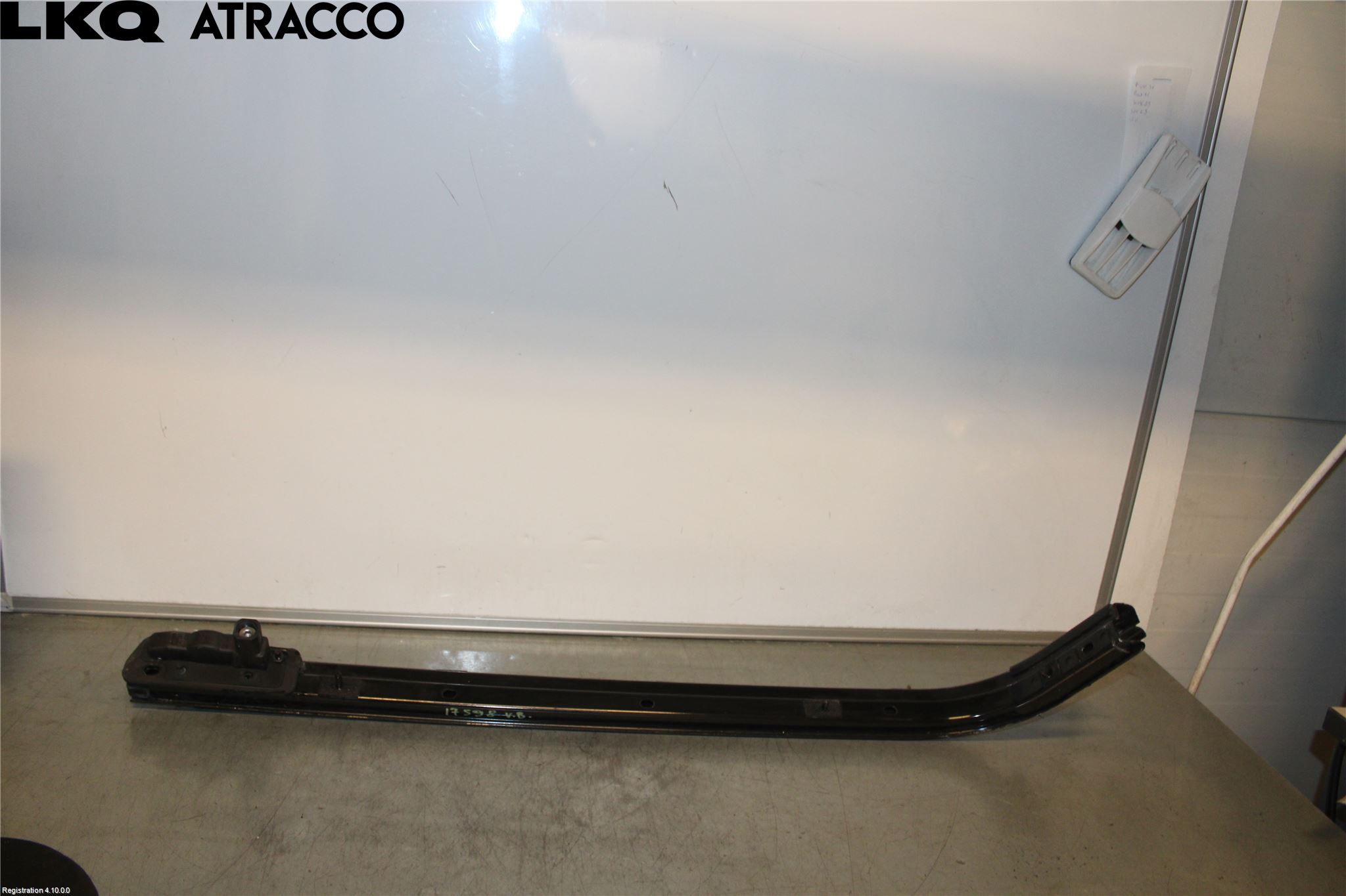 Ford TRANSIT/TOURNEO CONNECT 13-22 Dør Glideskinne Skyvedør Venst