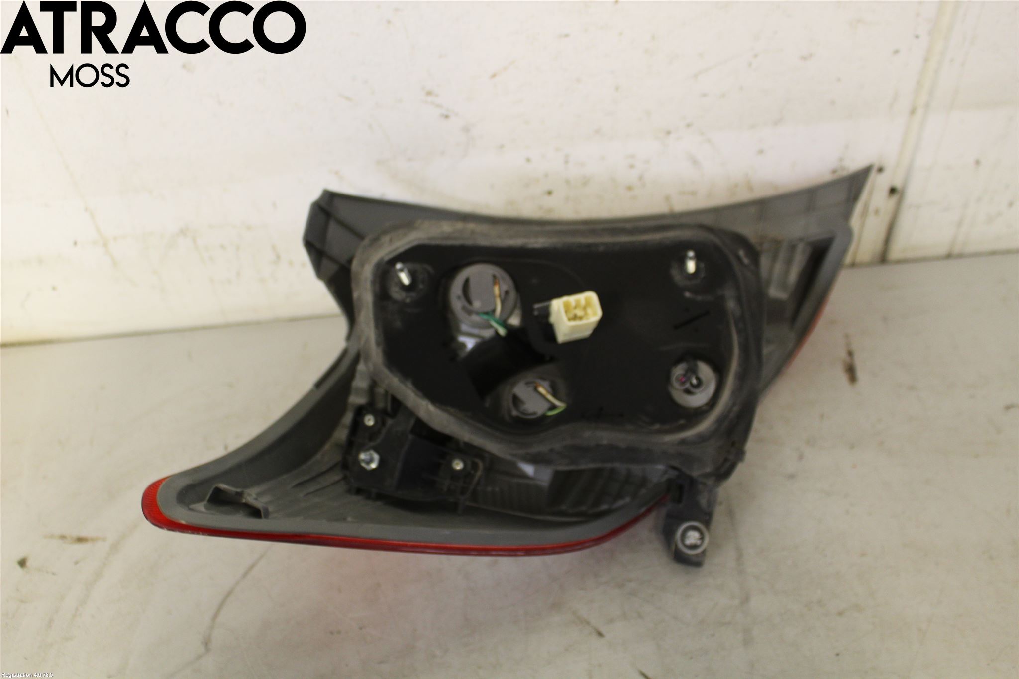 Toyota YARIS XP130 12-14 Baklykt Høyre