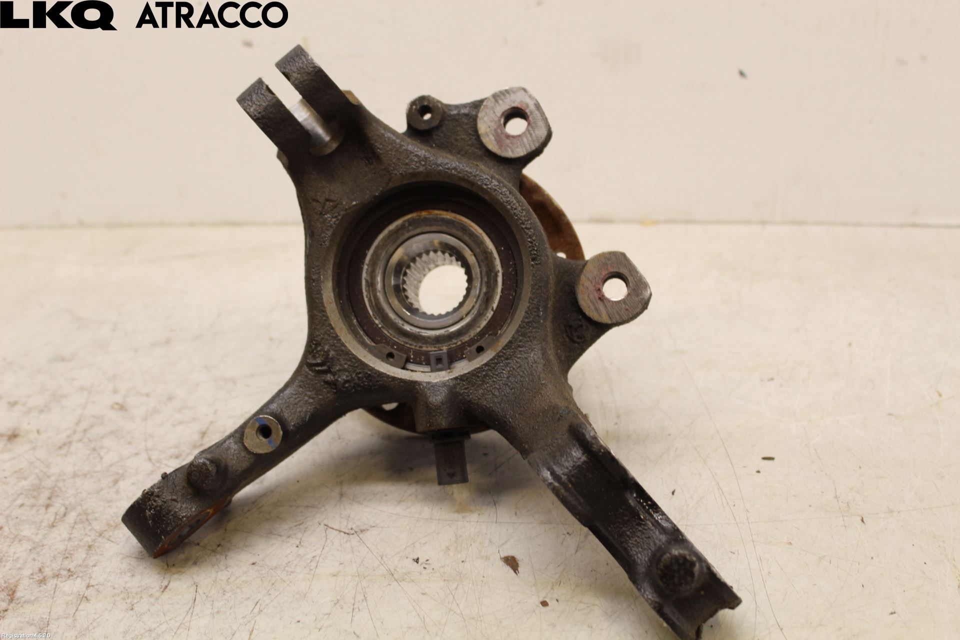 Opel CORSA F, CORSA-E 20- Spindel Hf