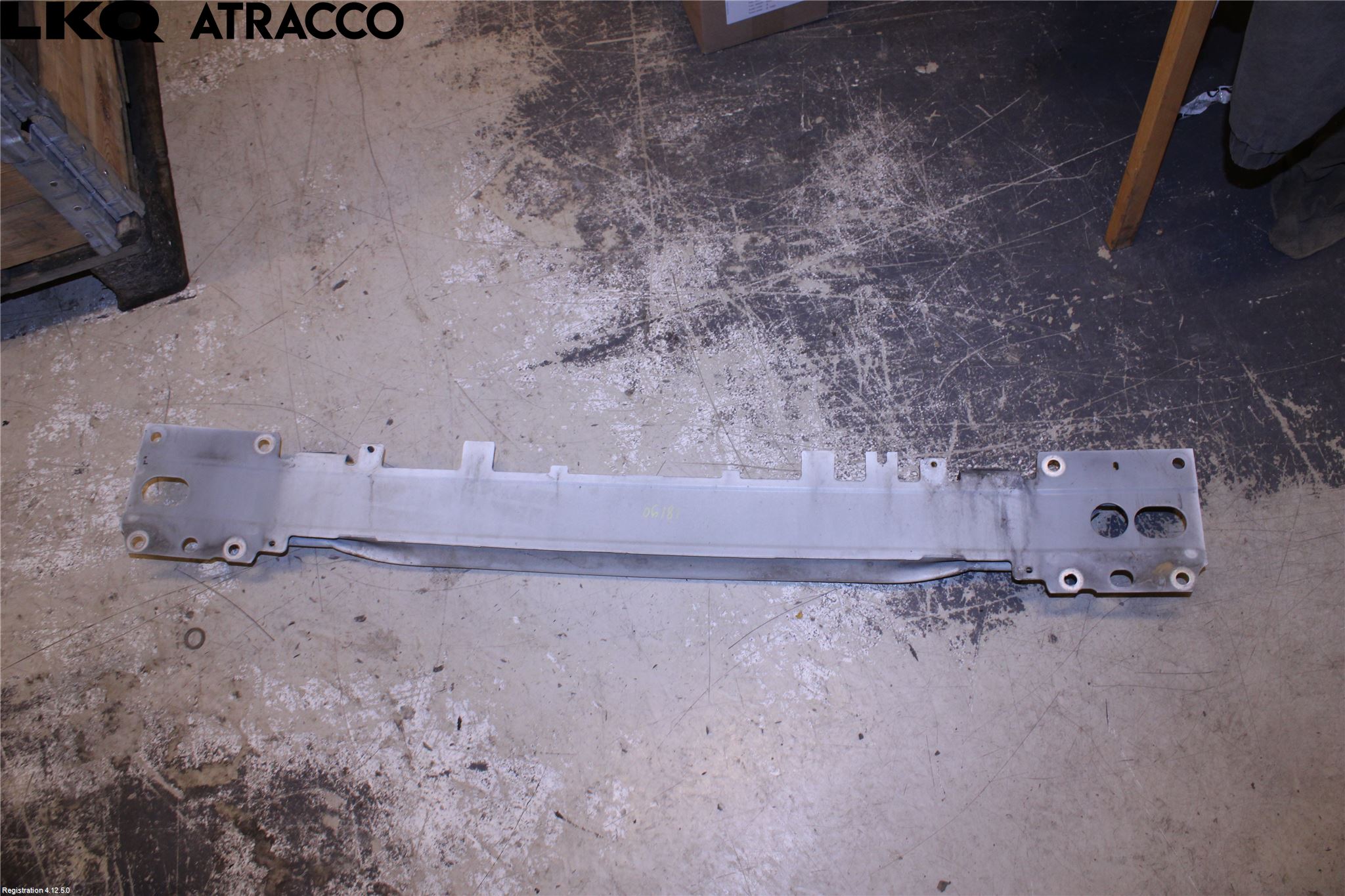 Volvo V60 14-18 Støtfanger Foran Bjelke