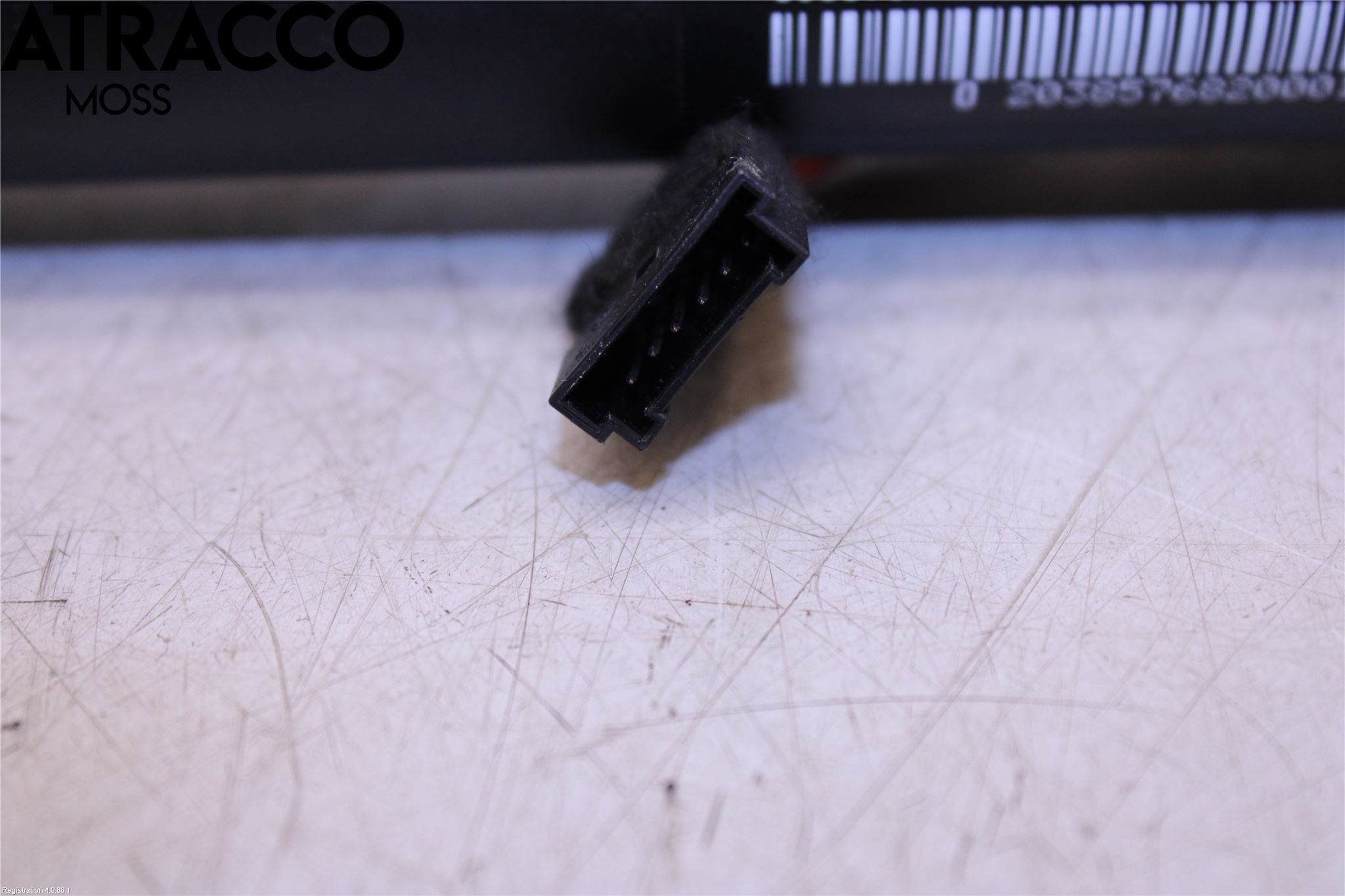 BMW X1 F48 15-22 Bakluke Demper-Gassfjær