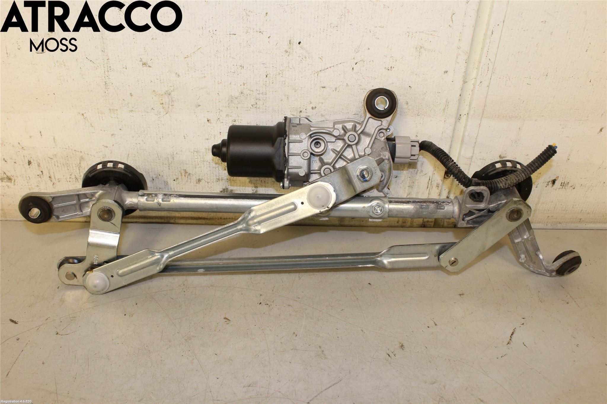 Nissan LEAF 18- Viskermotor Frontrute