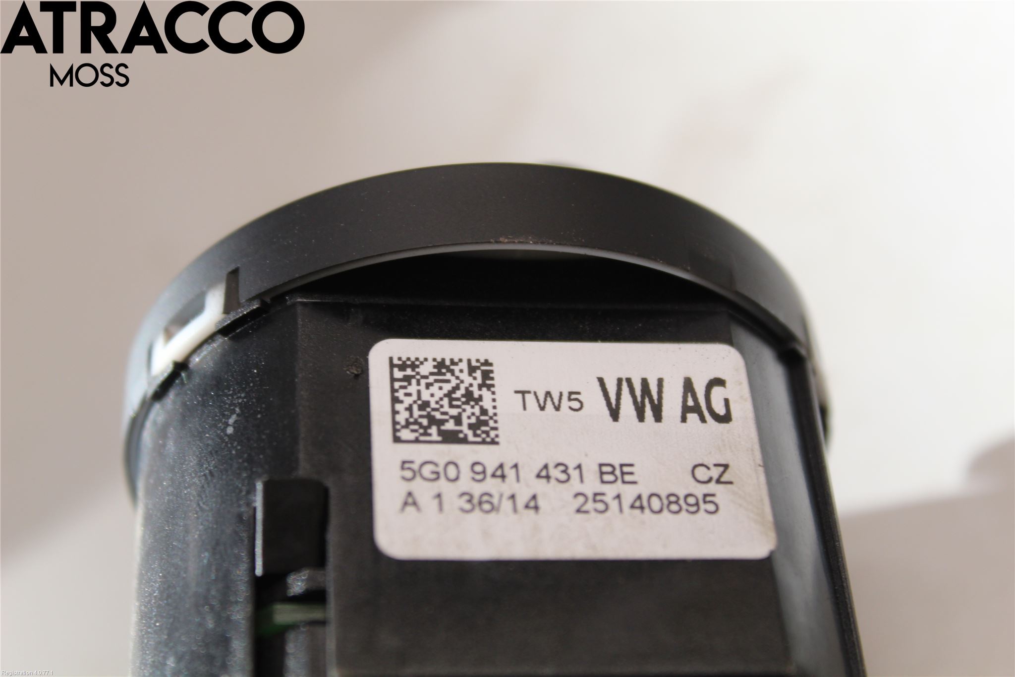 Volkswagen VW GOLF / E-GOLF VII 13-20 Bryter Hovedlys