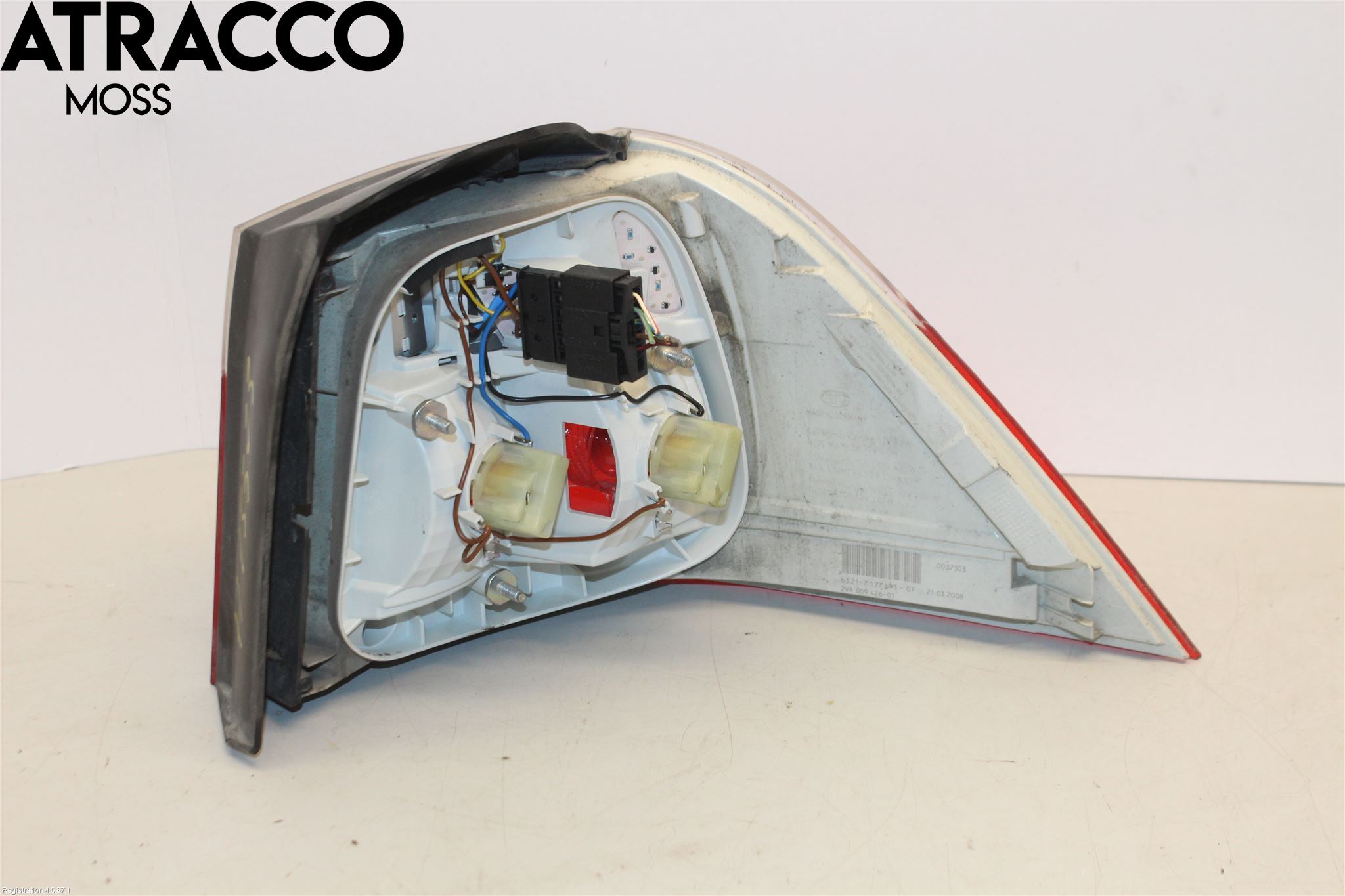 BMW 5 E60/61 Sed/Tou 02-10 Baklykt Venstre