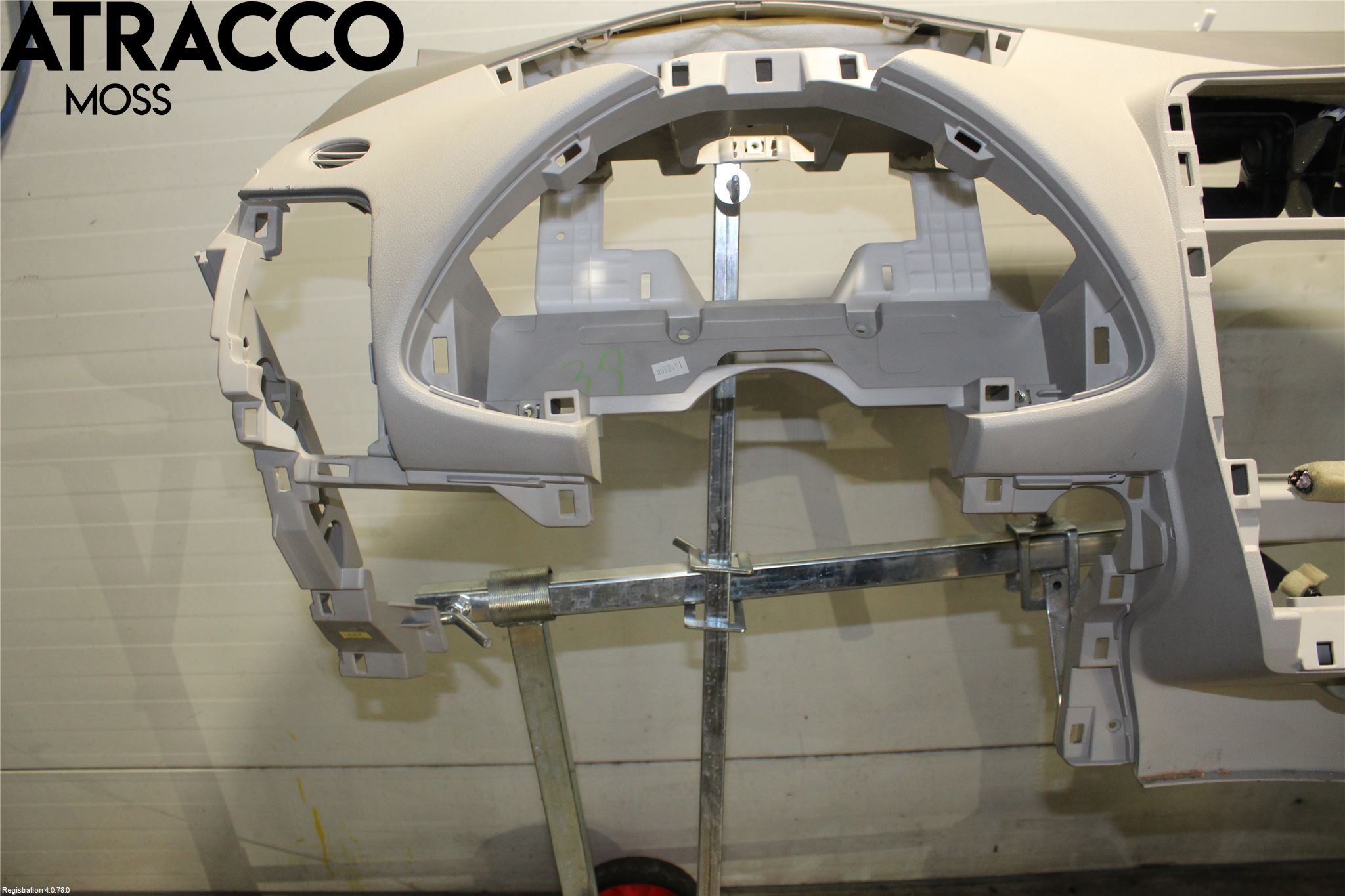 Nissan LEAF 11-17 Dashbord