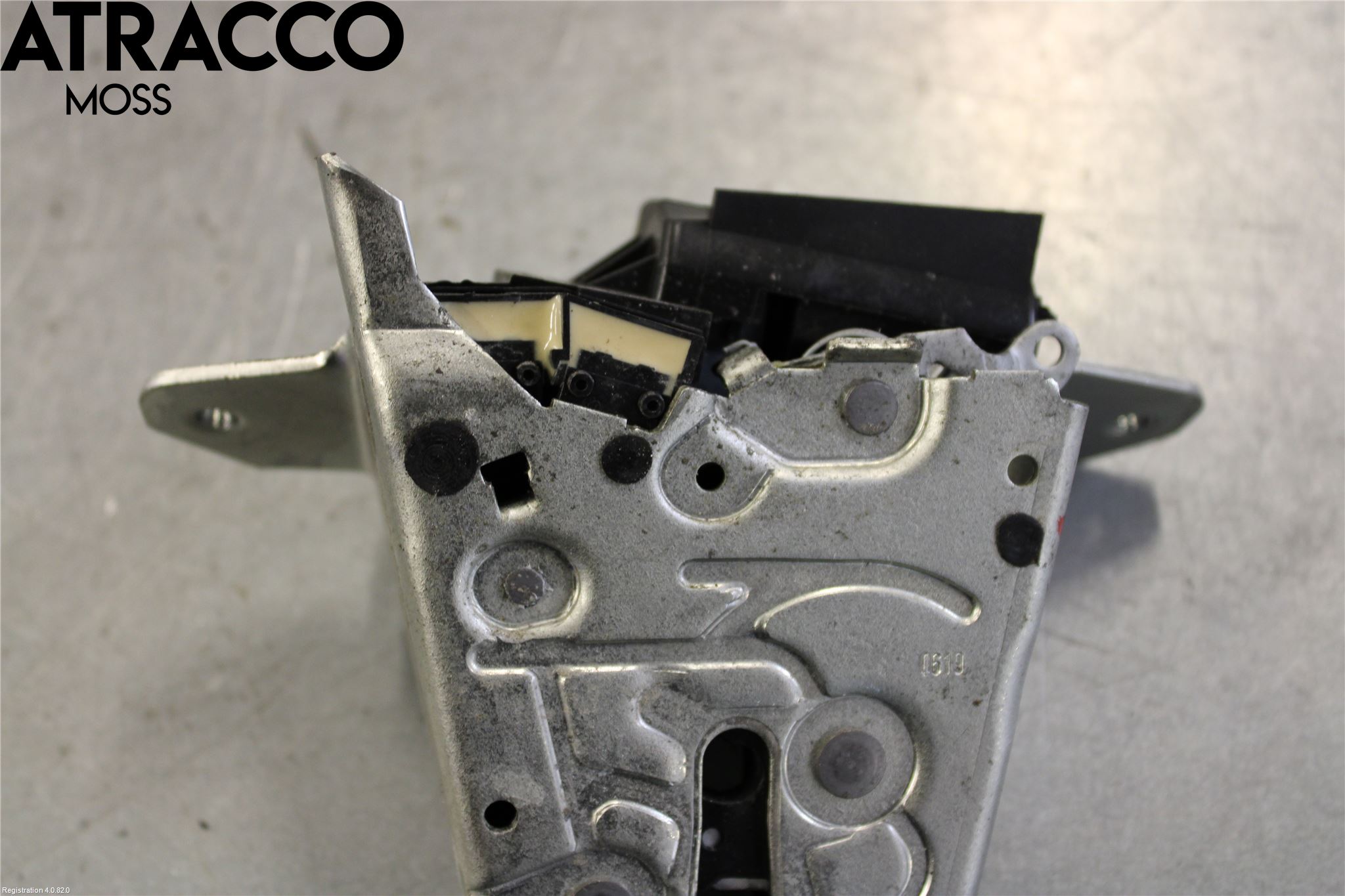 Mercedes-Benz MB C-KLASS (W205) 14-21 Bakluke-Lokk Låsekasse