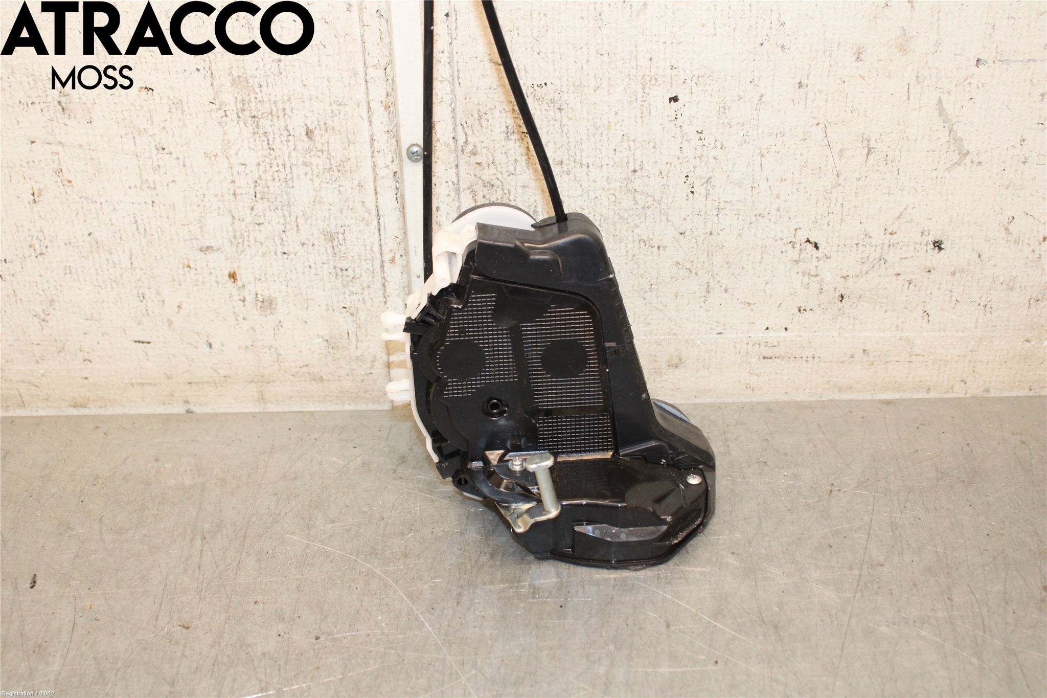 Toyota YARIS XP130 15-20 Dørlås - Låsekasse