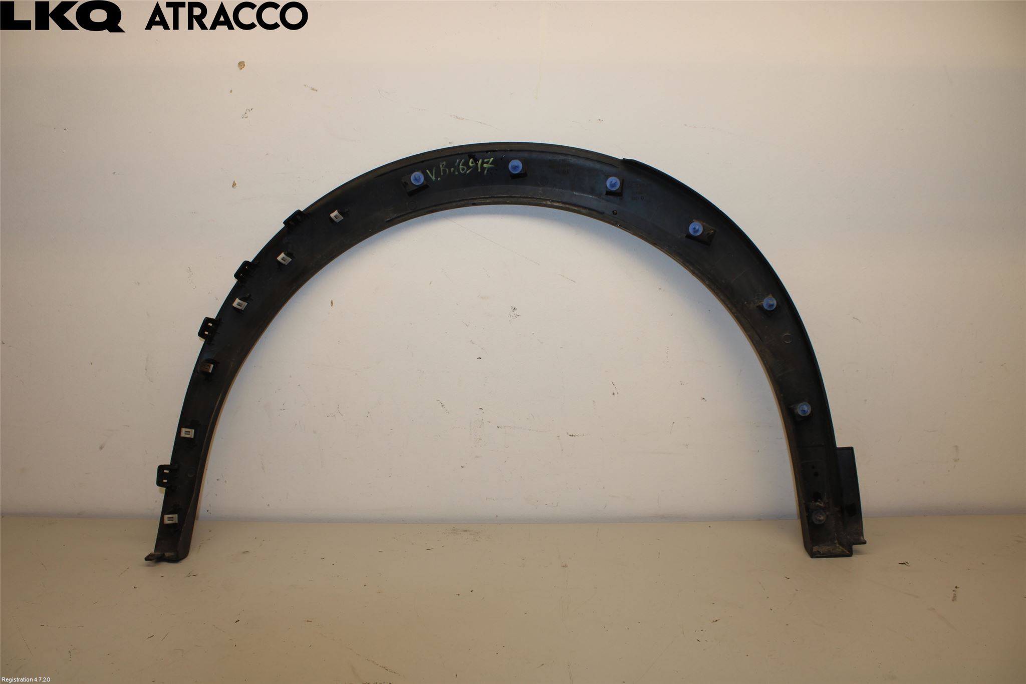 Peugeot 2008/E-2008 20- Hjulbuelist