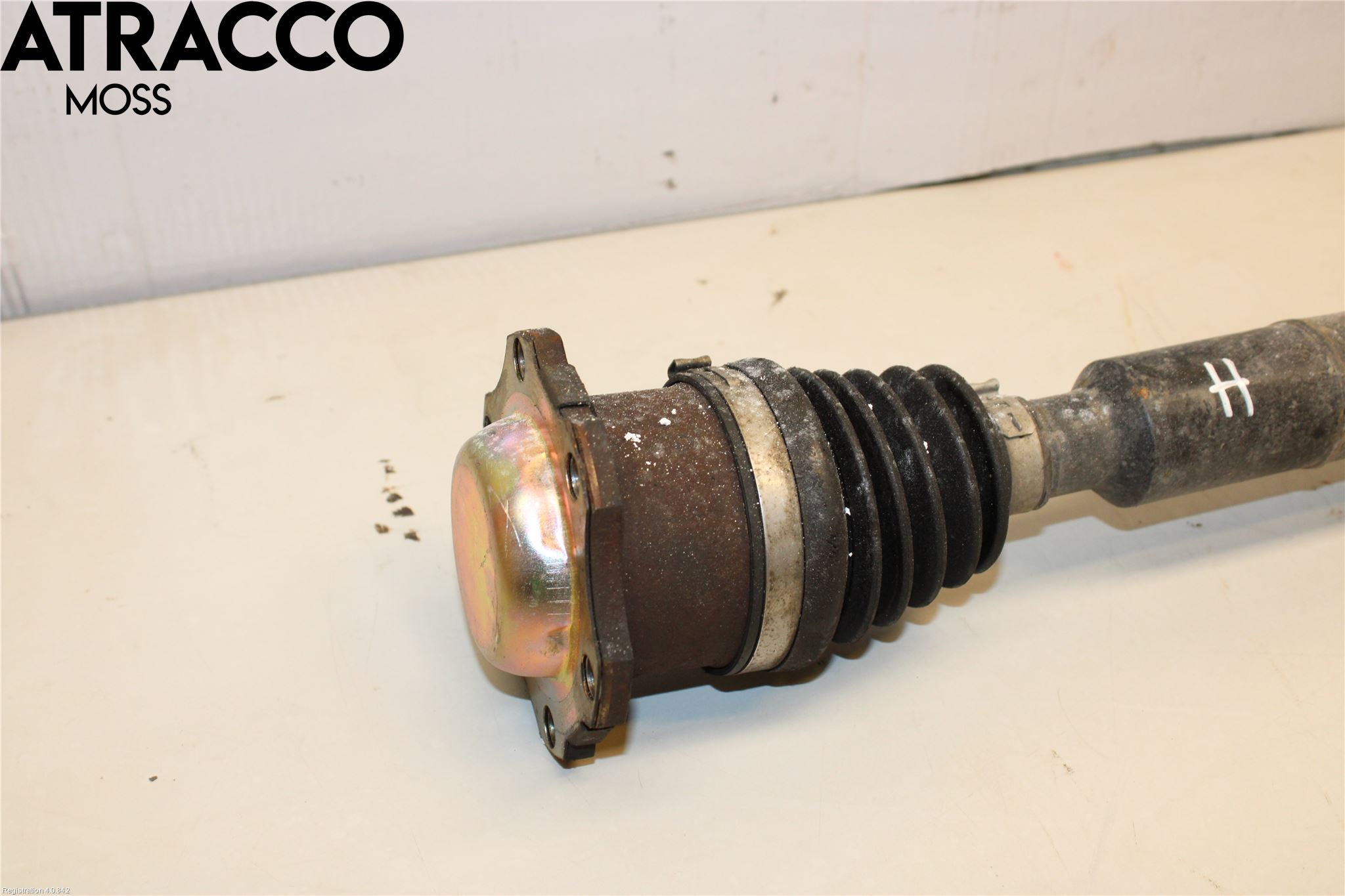 Volkswagen VW POLO 05-09 Drivaksel Foran Kompl Høyre