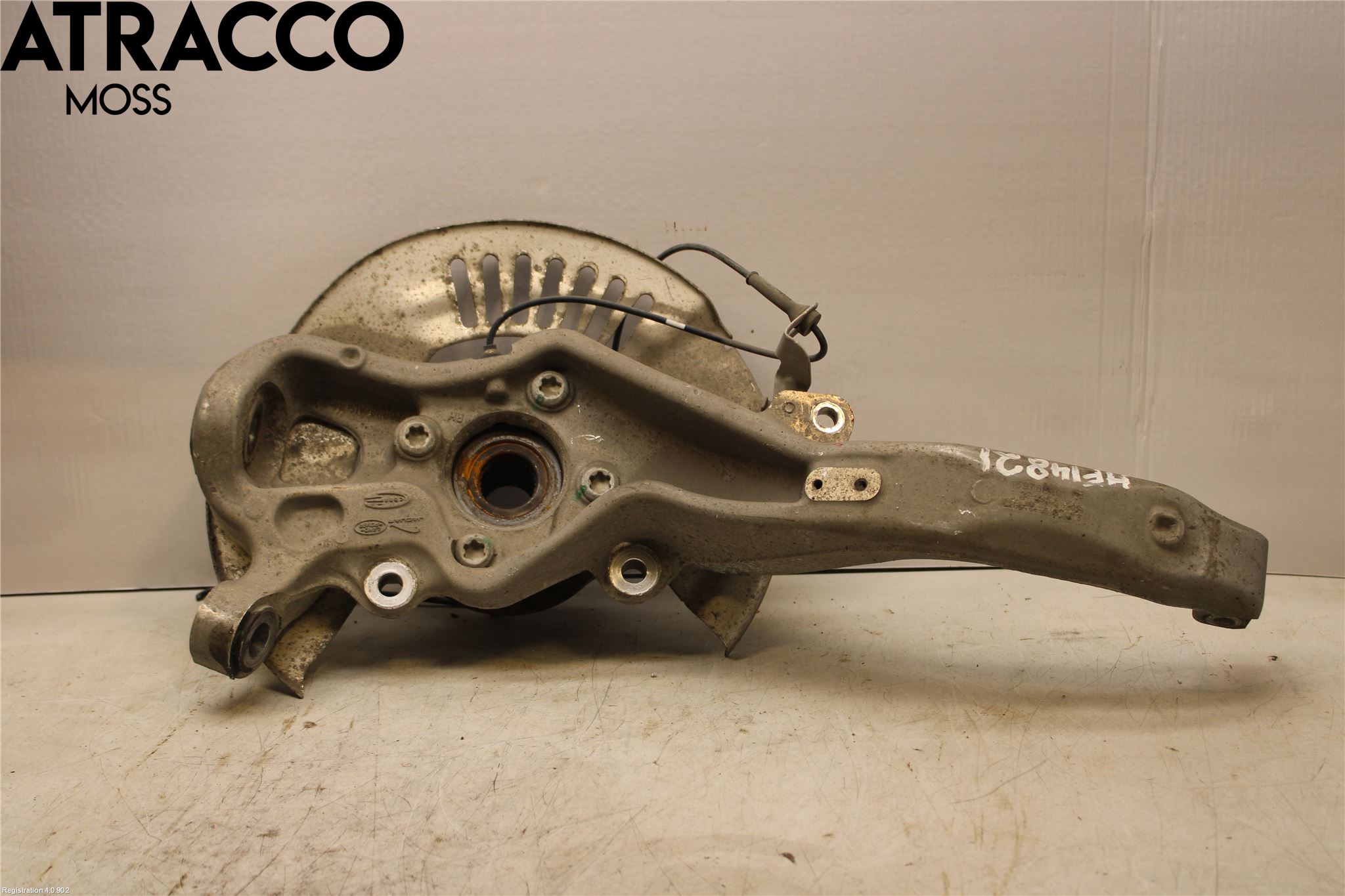 Jaguar F-PACE Spindel Hf