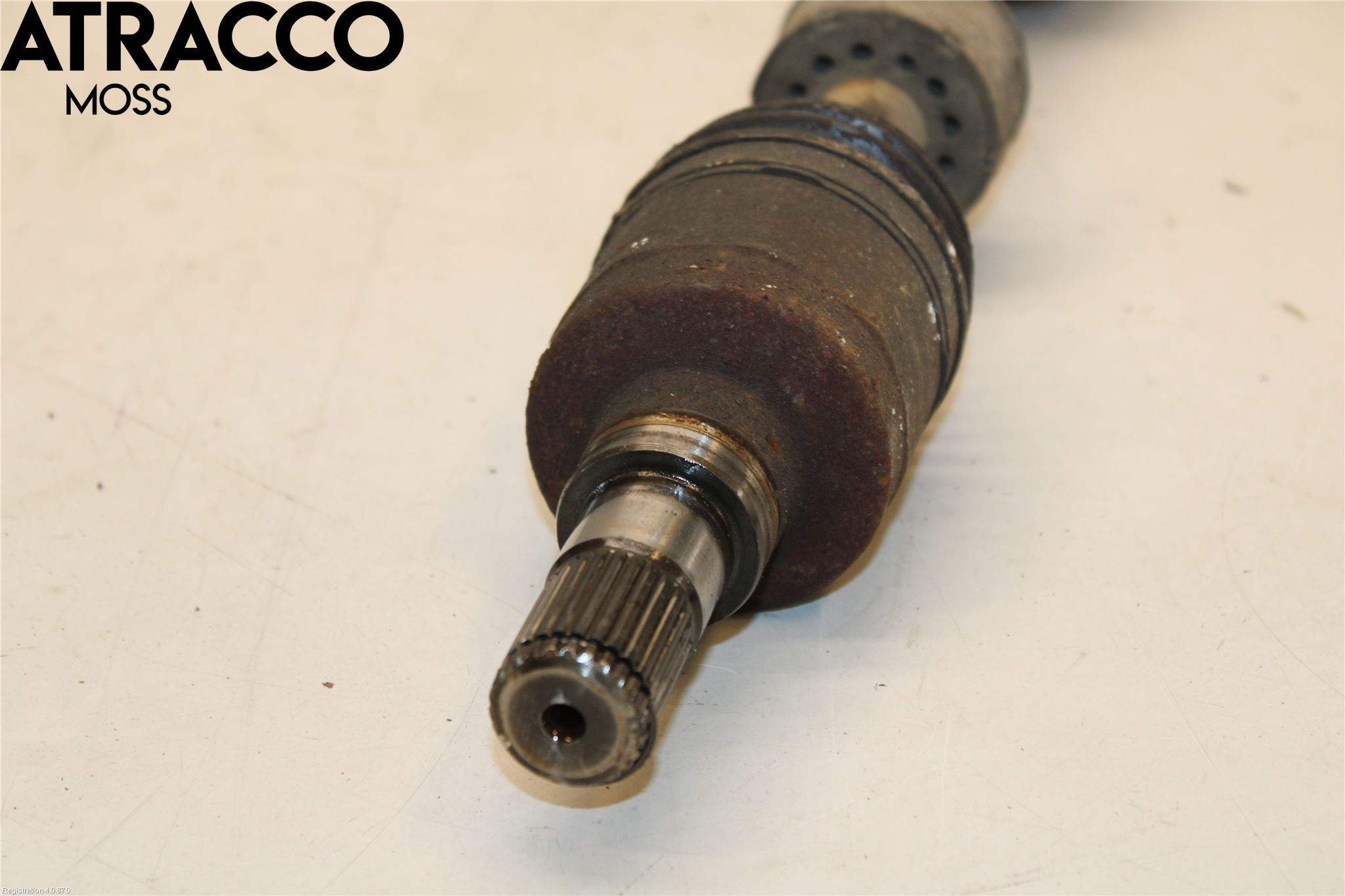 Suzuki SX4 06-09 Drivaksel Foran Kompl Venstre