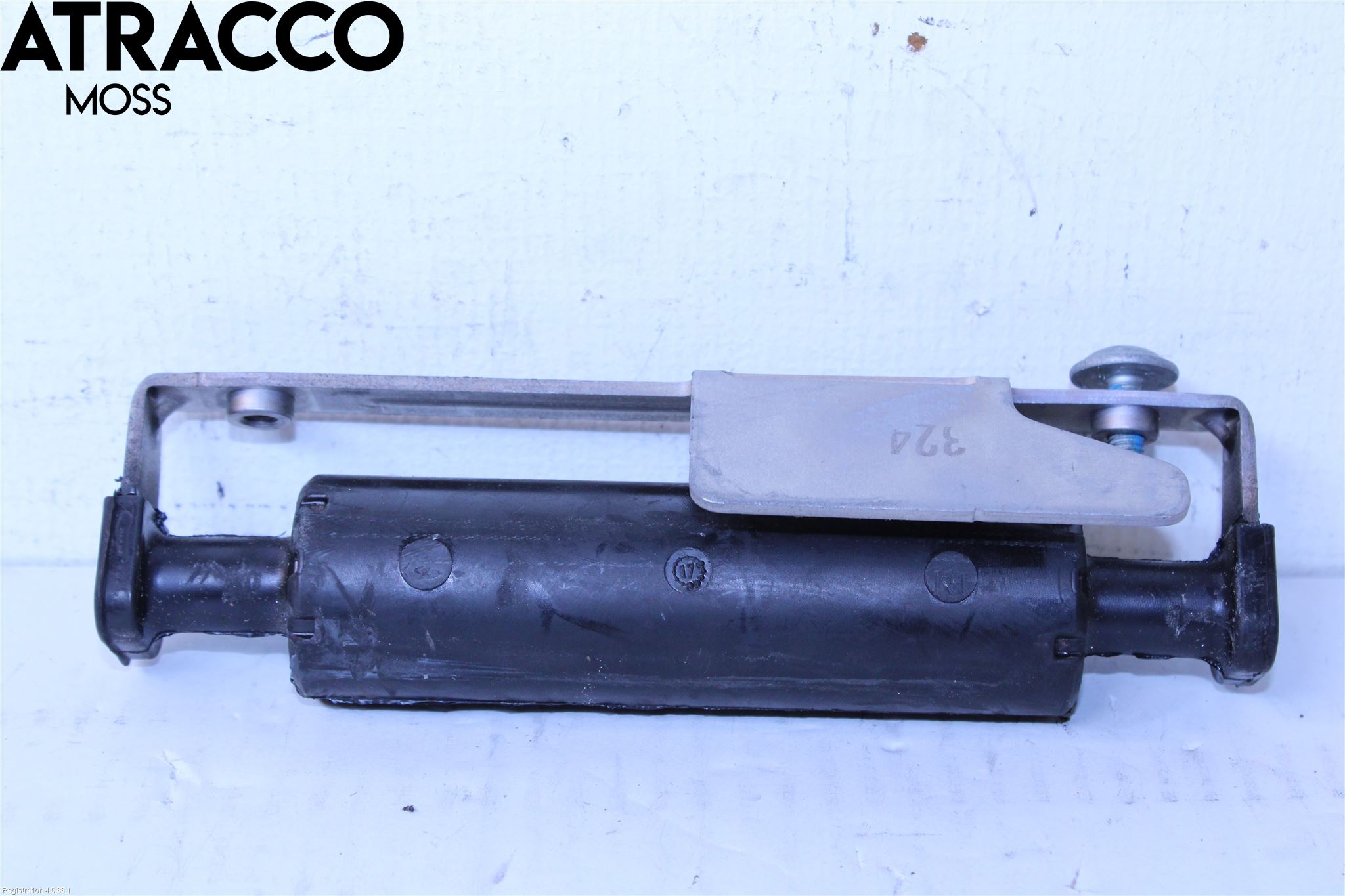 Mercedes-Benz MB E-KLASS (W213) 16-23 Vibrasjonsdemper