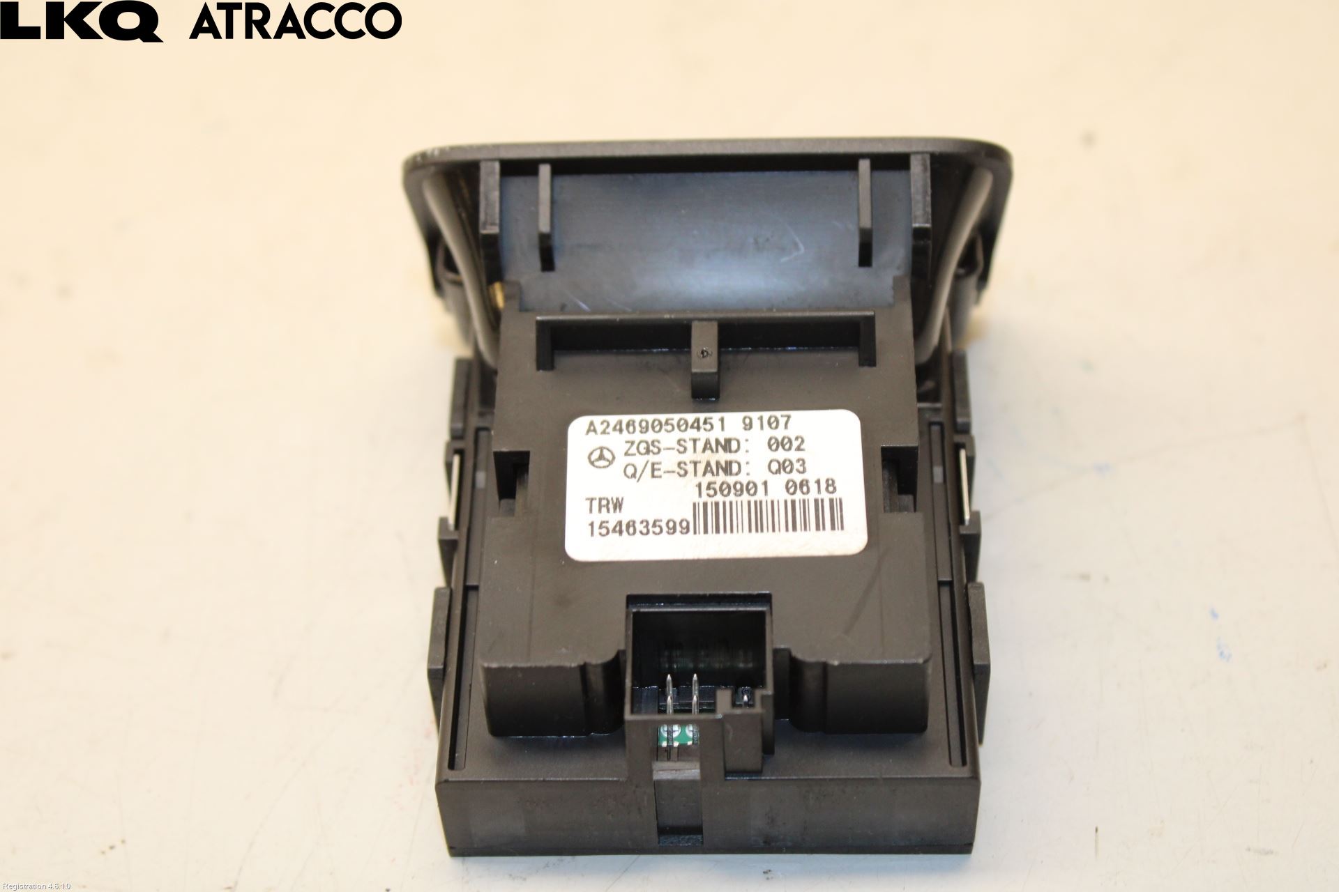 Mercedes-Benz MB CLA-KLASS (C117/X117) 13-19 Bryter Parkeringsbrems