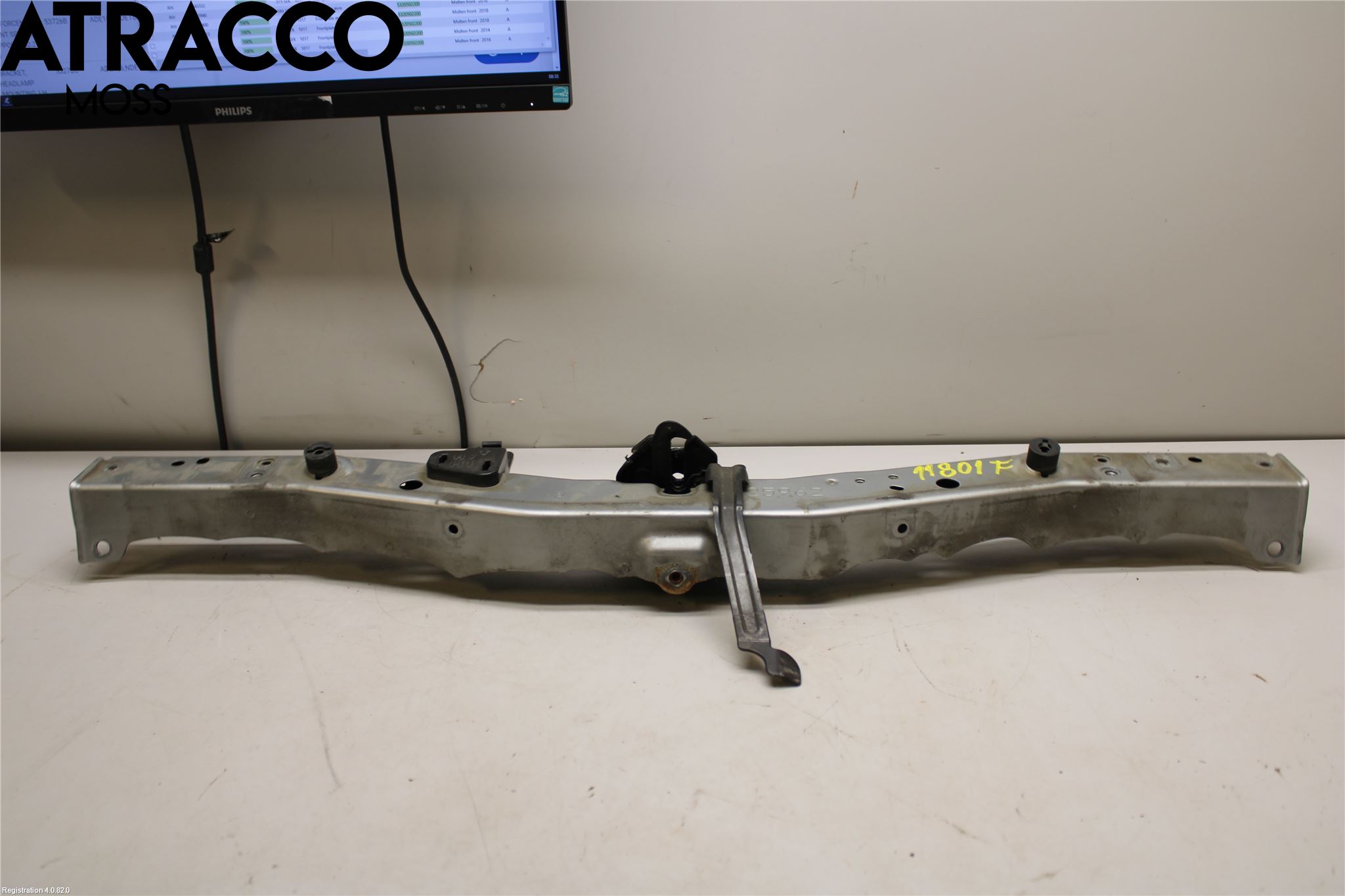 Toyota AURIS 13-19 Frontplate Øvre