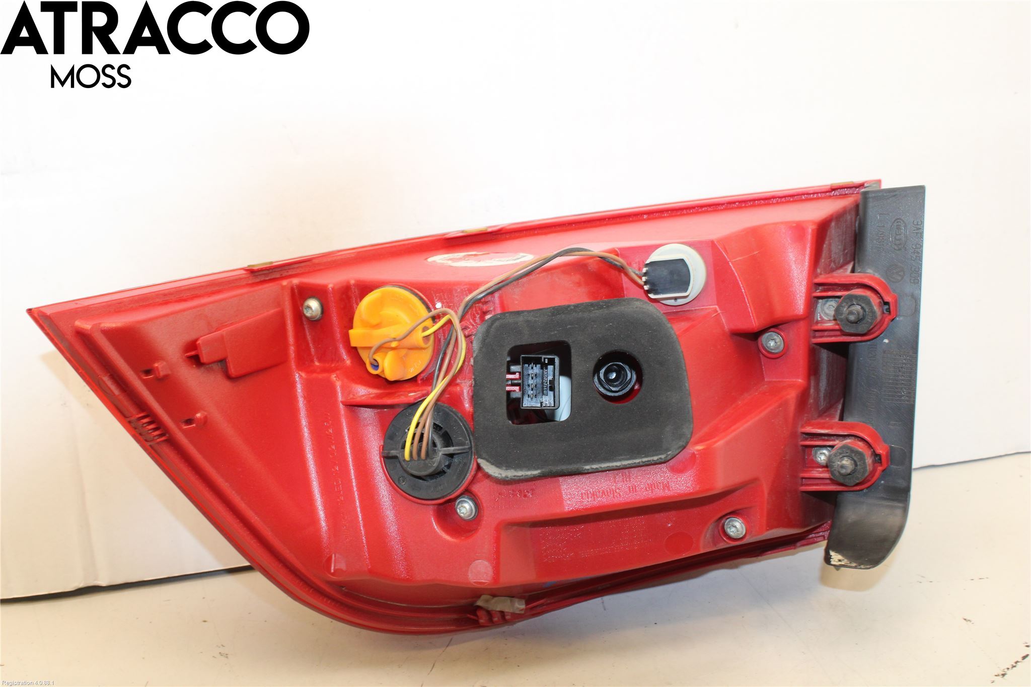 Volkswagen VW PASSAT 11-14 Baklykt Venstre