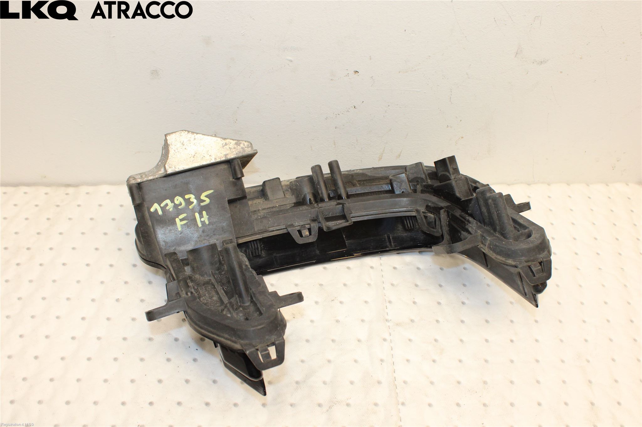 Volkswagen VW UP! / E-UP! Frontlykt-Kurve-Tåkelys