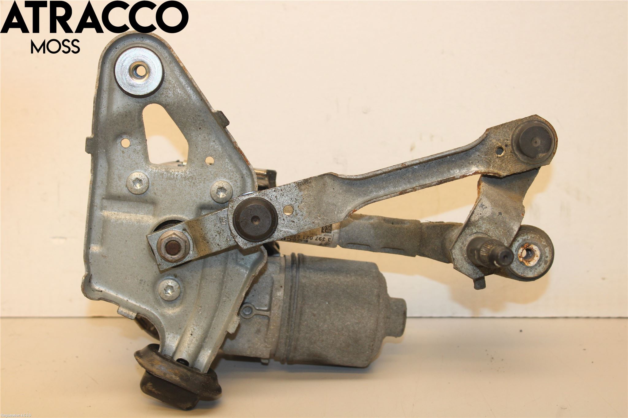 Peugeot 3008 09-16 Viskermotor Frontrute