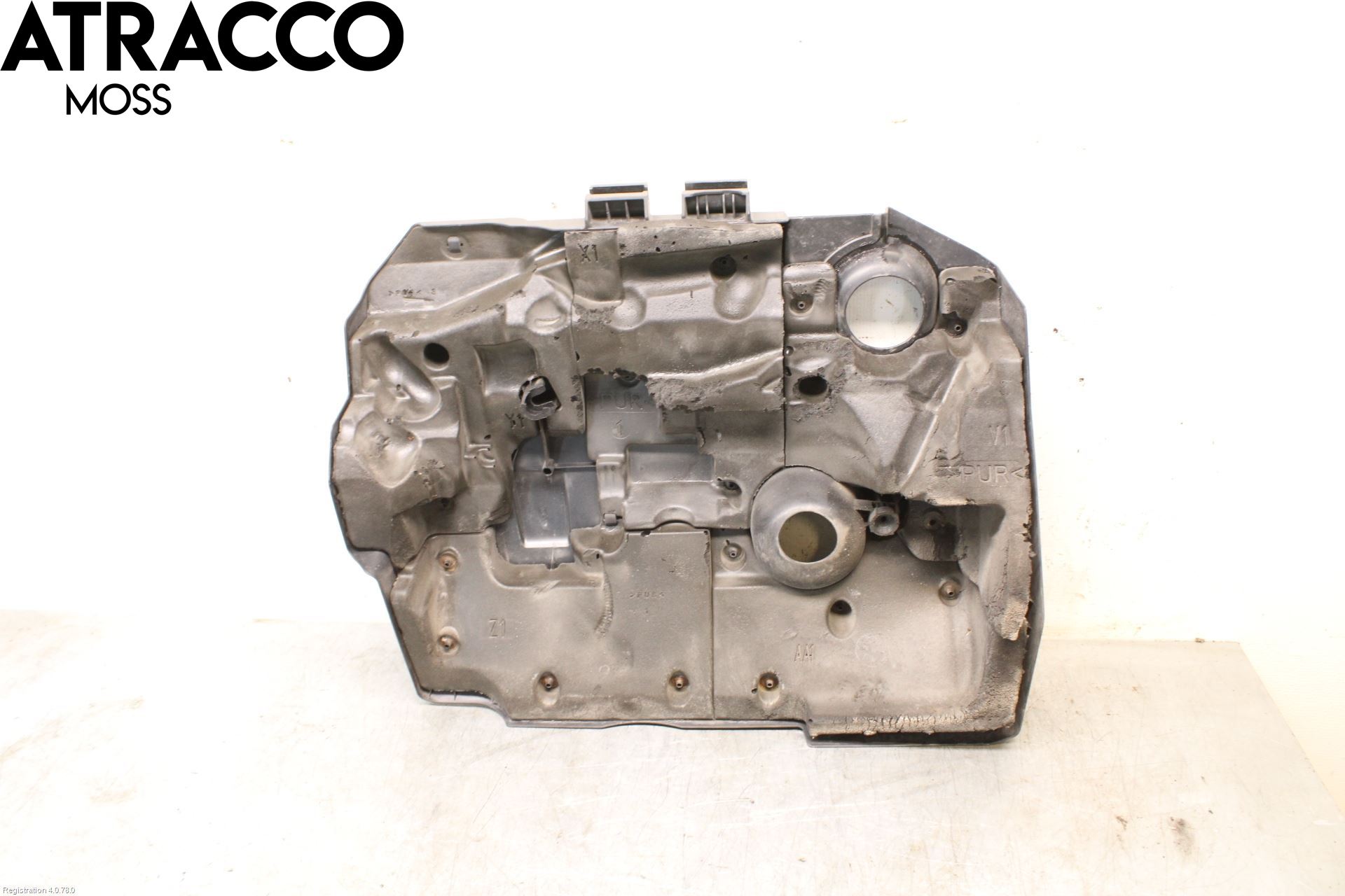 Toyota AURIS 10-12 Motor Deksel Over Motor