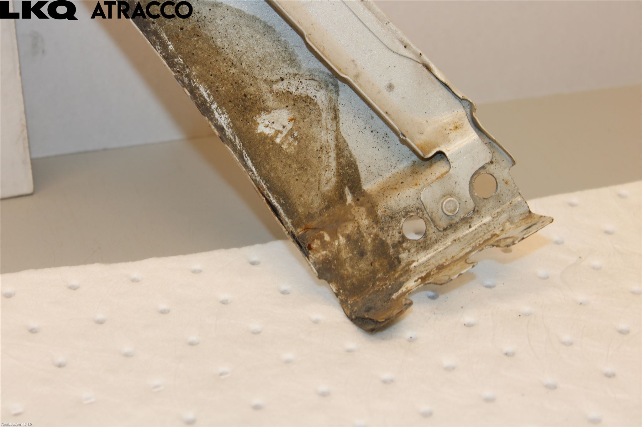 Peugeot 2008 13-20 Skjerm Foran Høyre