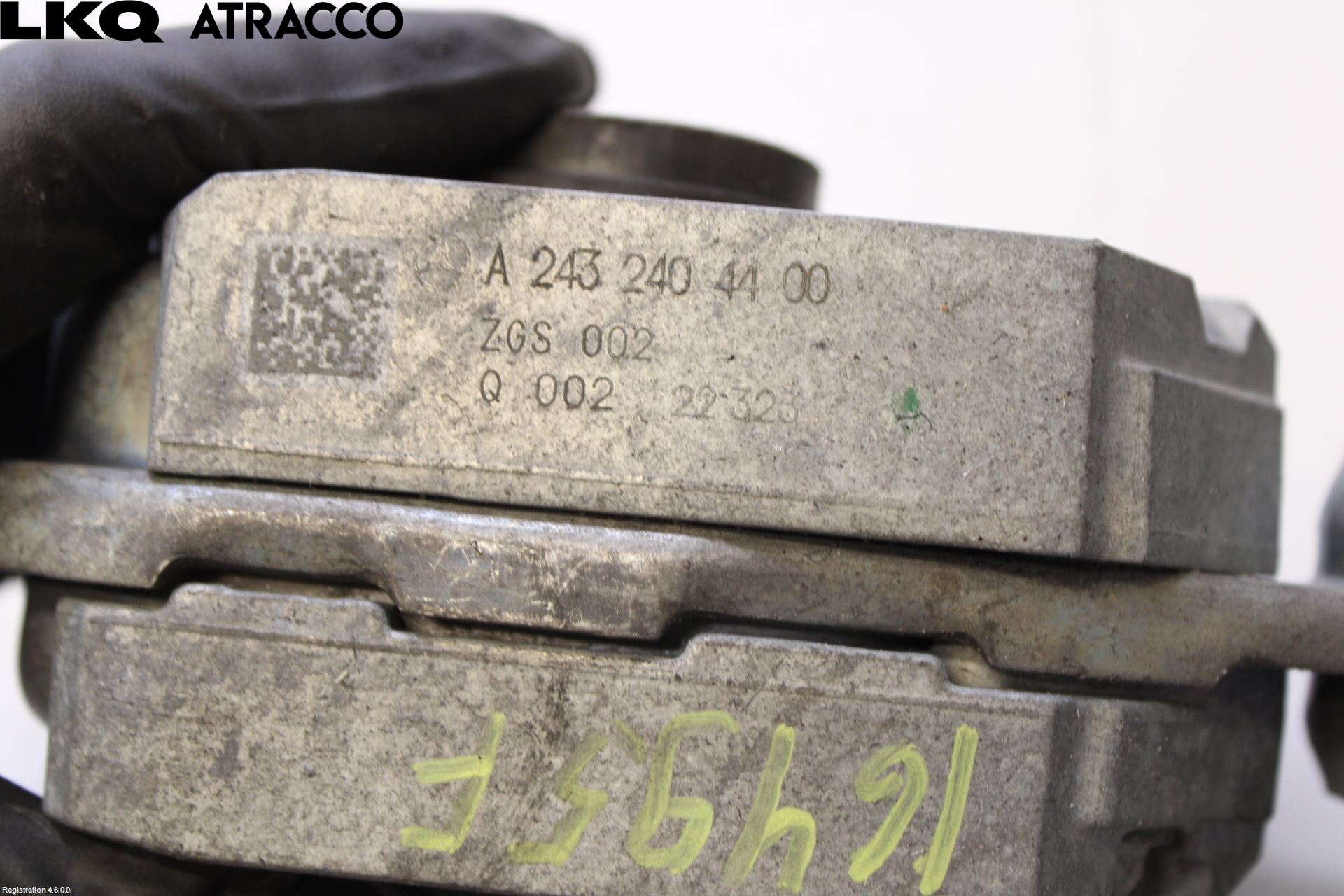 Mercedes-Benz MB EQB (X243) 22- Motor Feste Gummi