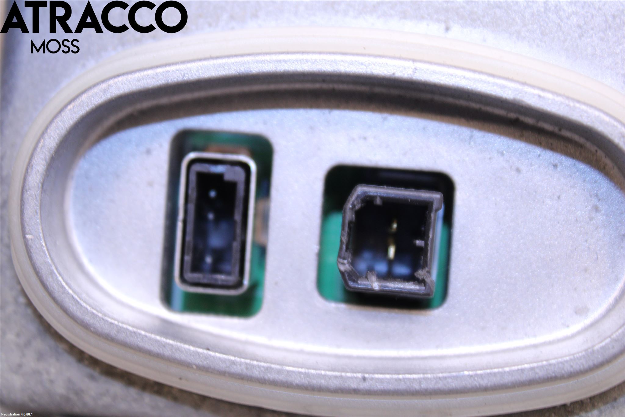 Mitsubishi COLT   04-08 Styreenhet Xenon