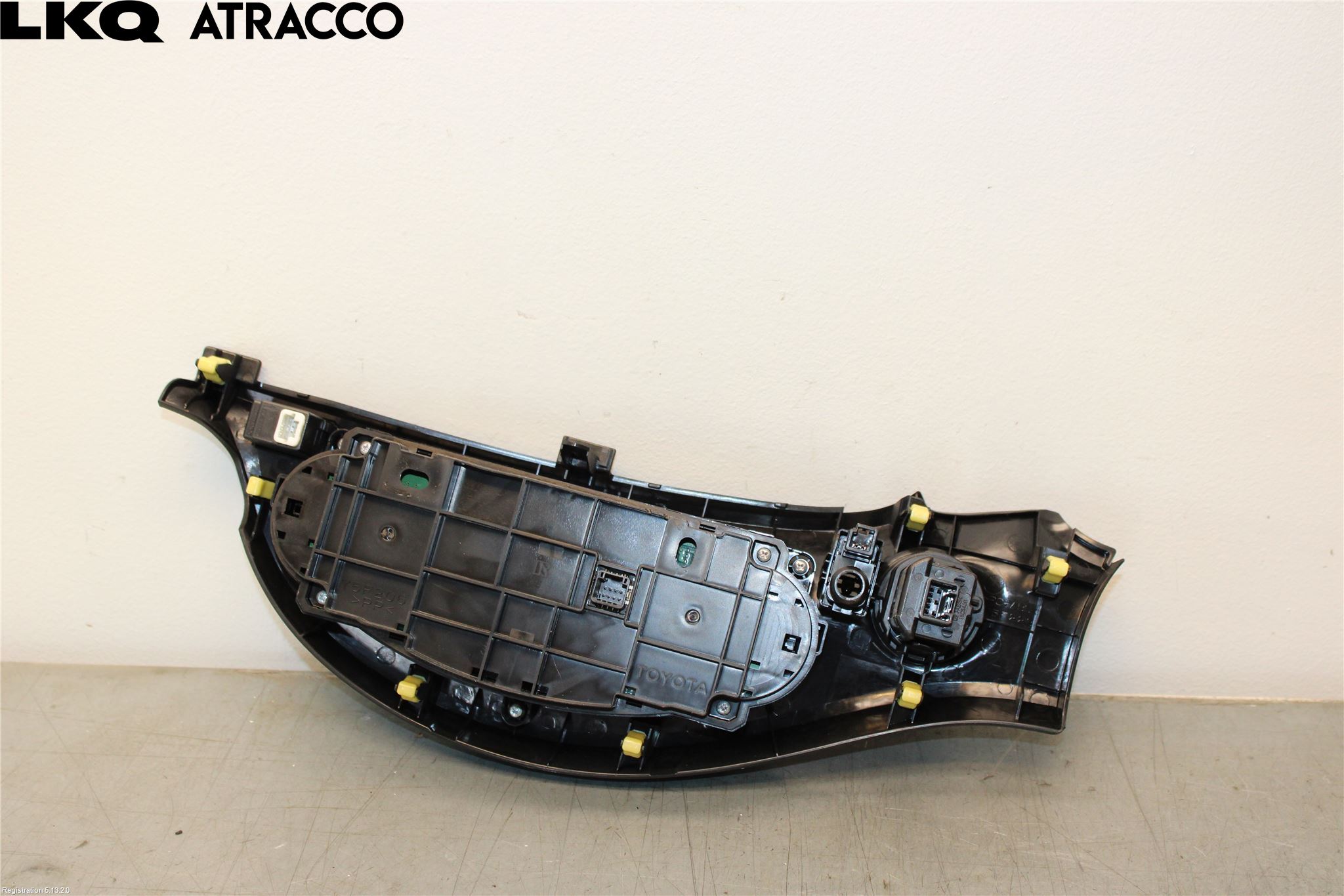 Toyota YARIS XP130 12-14 Varme Ac Betjening-Display
