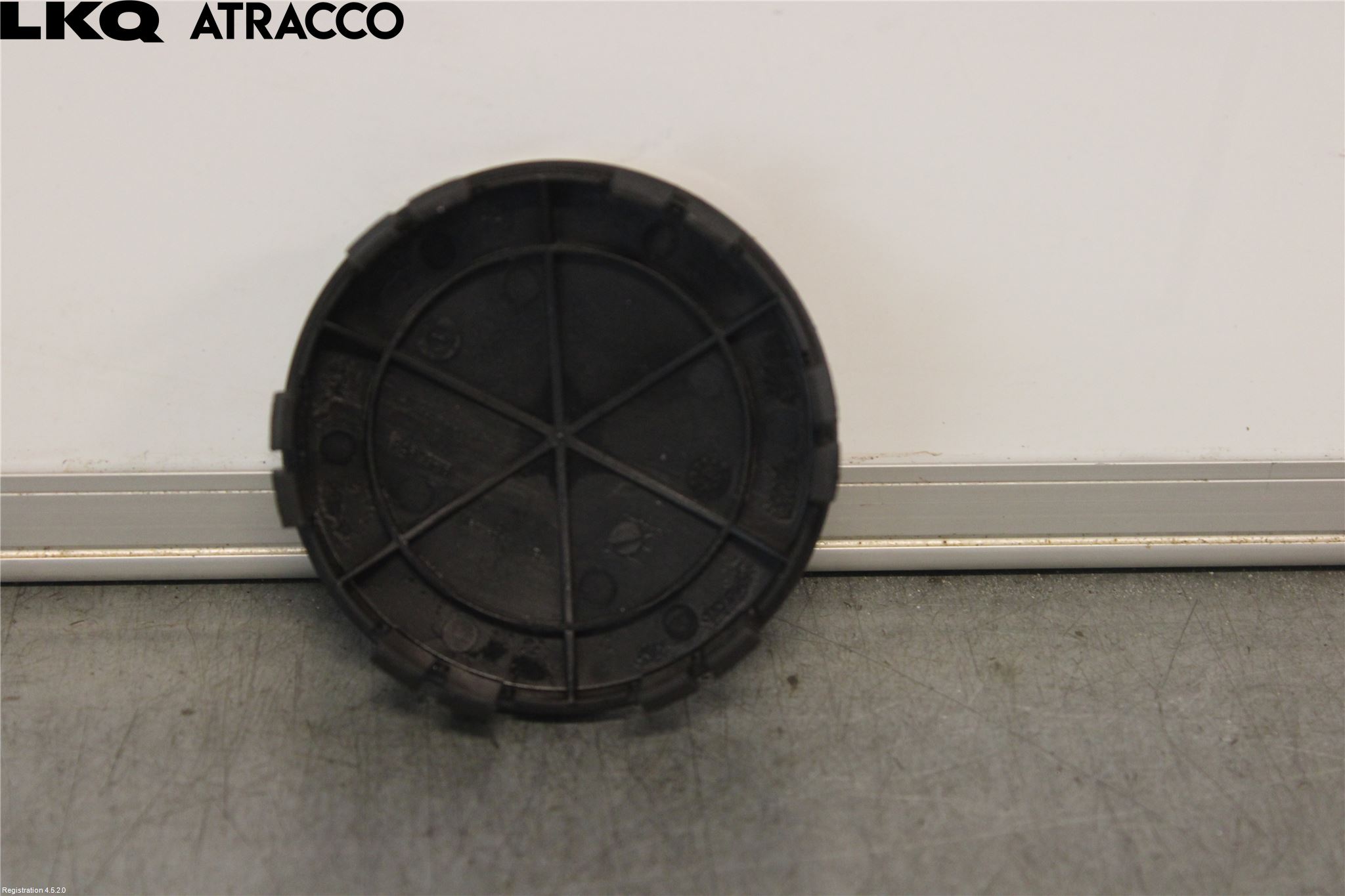 Mercedes-Benz MB E-KLASS (W212) 09-16 Hjulkapsel