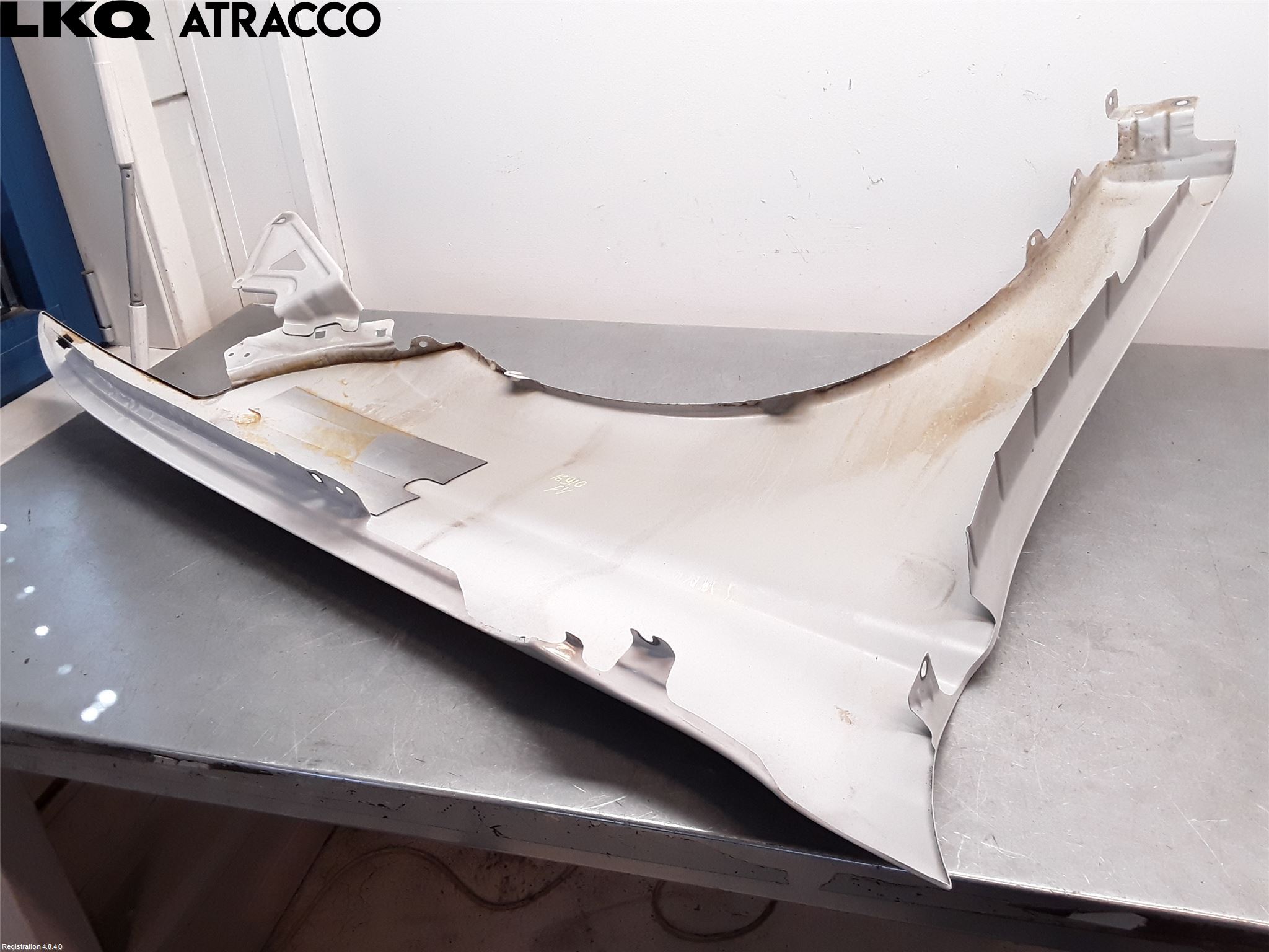 Mitsubishi OUTLANDER 13-21 Skjerm Foran Venstre