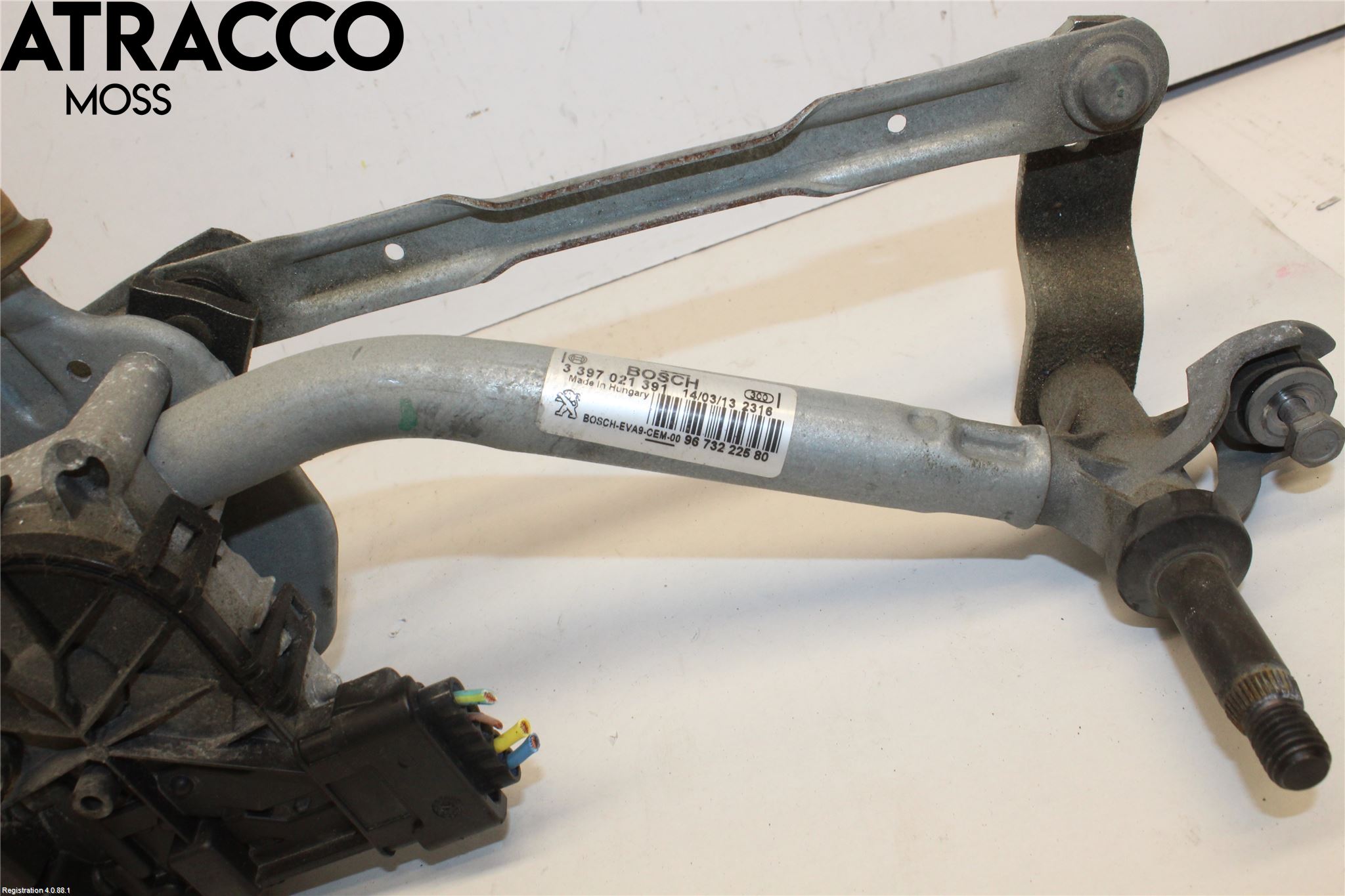 Peugeot 208 12-15 Viskermotor Frontrute