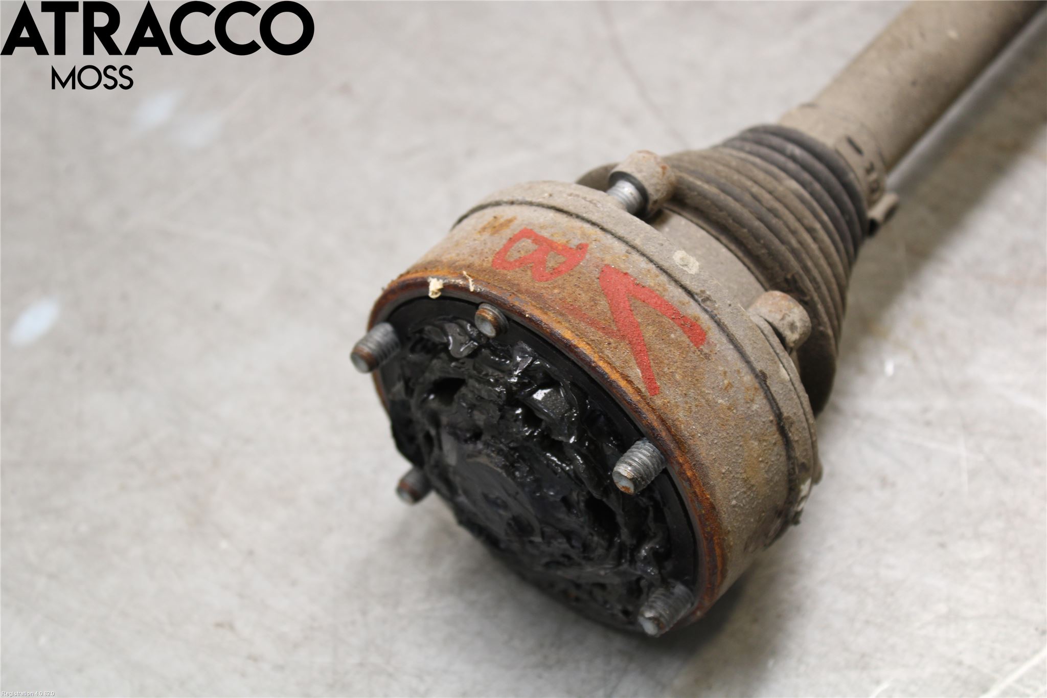 Volkswagen VW GOLF VI 09-13 Drivaksel Bak Kompl Venstre