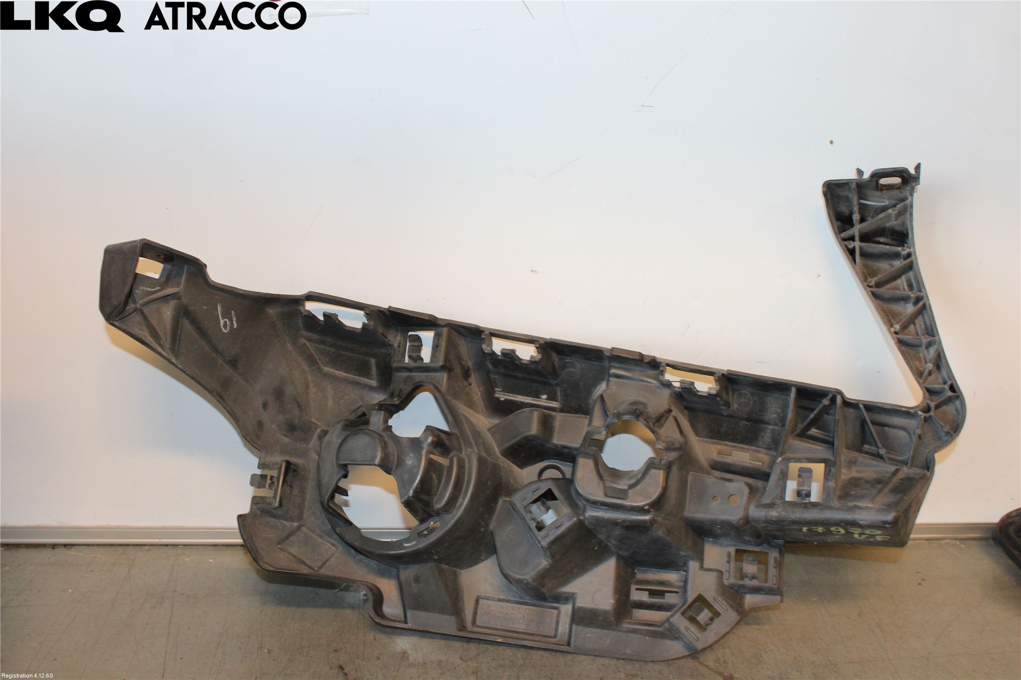 BMW X3 F25 10-17 Støtfanger Foran Feste