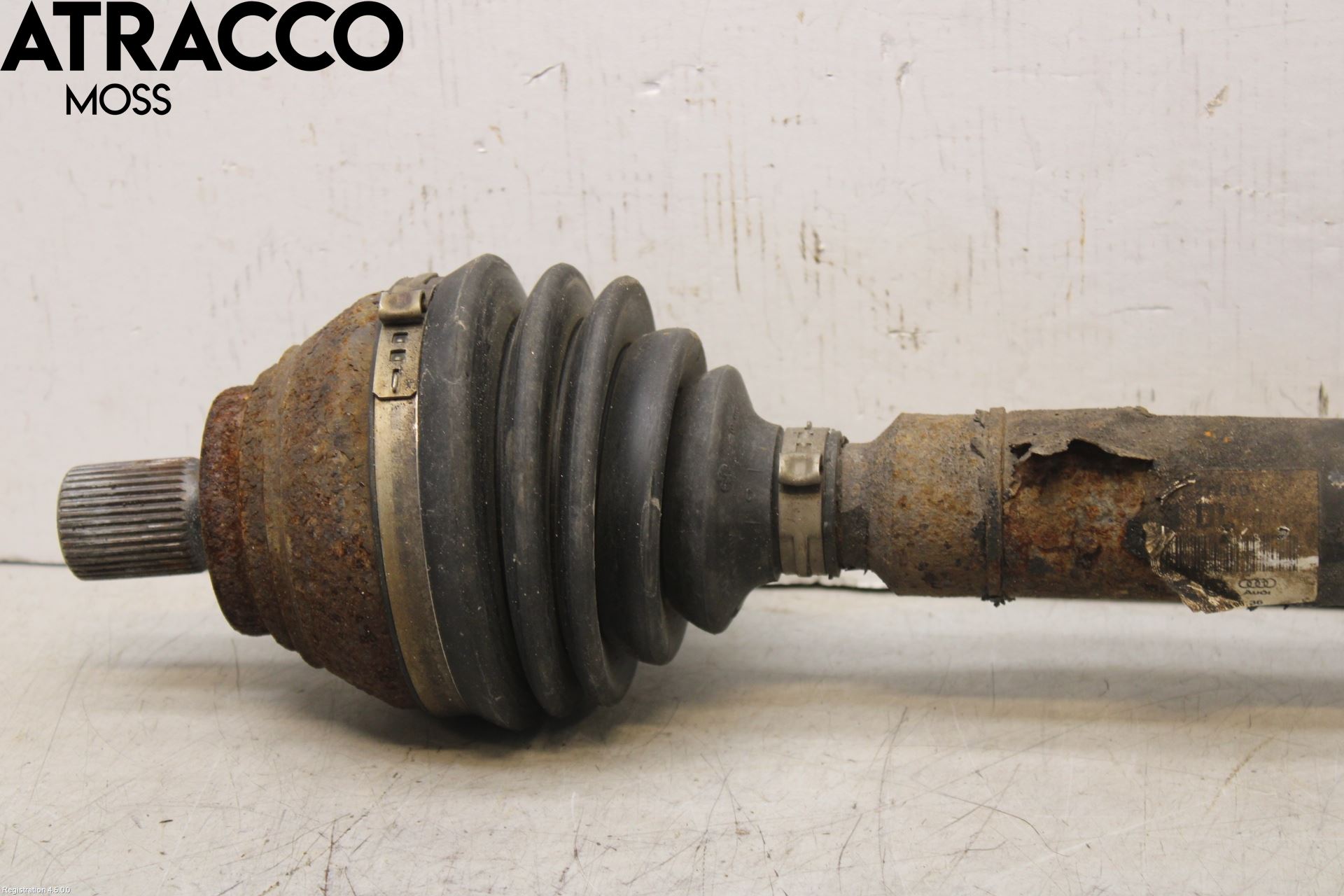 Volkswagen VW CADDY 11-15 Drivaksel Foran Kompl Høyre