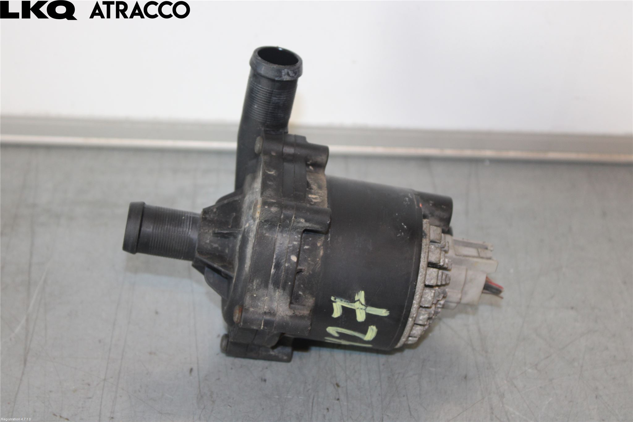 Tesla MODEL S 13- Vannpumpe