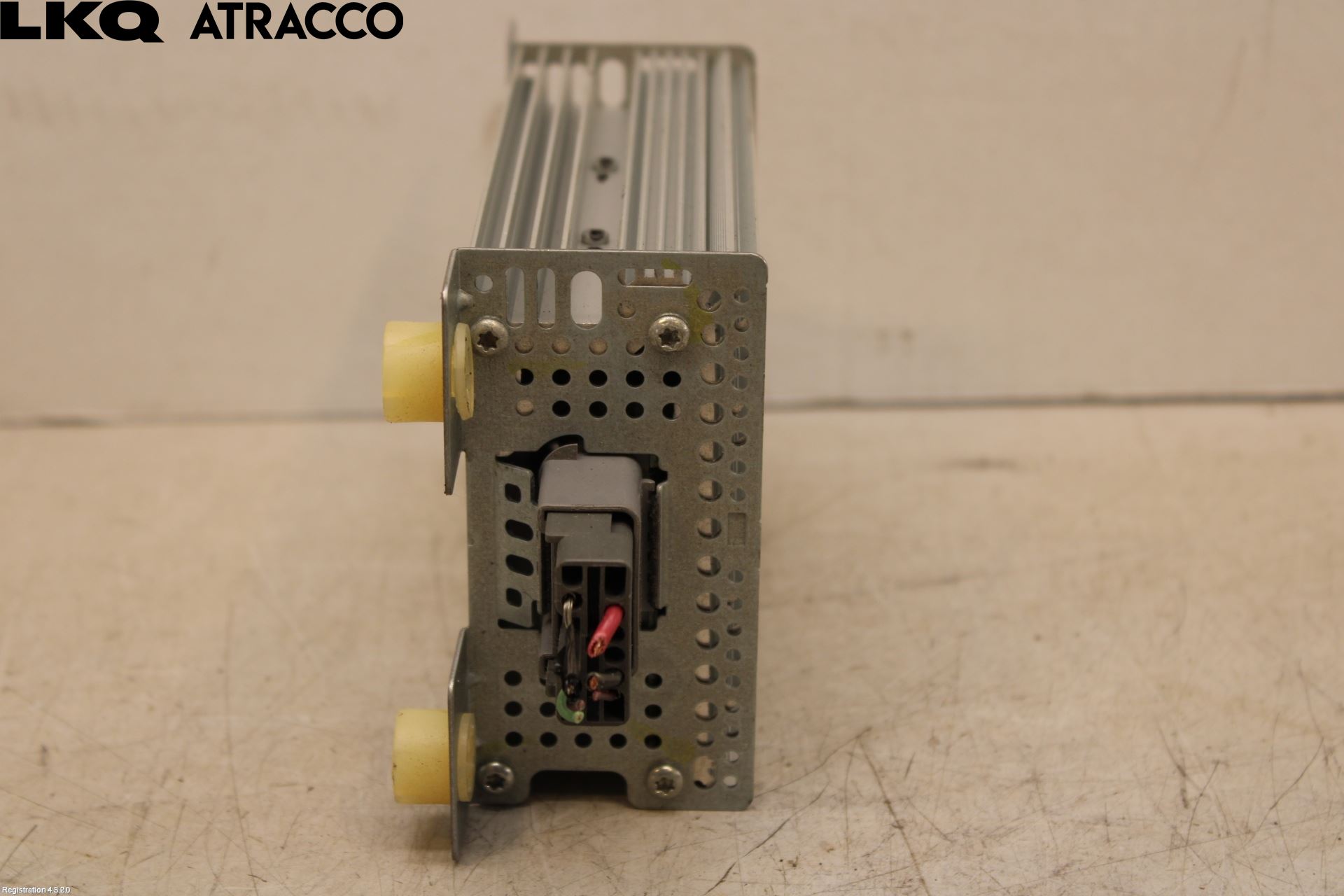 Ford MUSTANG V 05-14 Stereo Forsterker