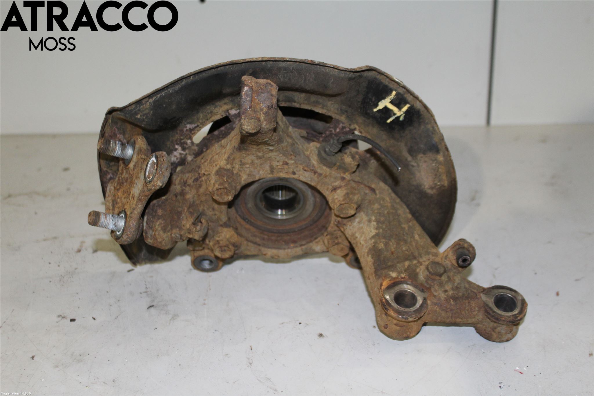 Toyota RAV4 13-18 Spindel Hf