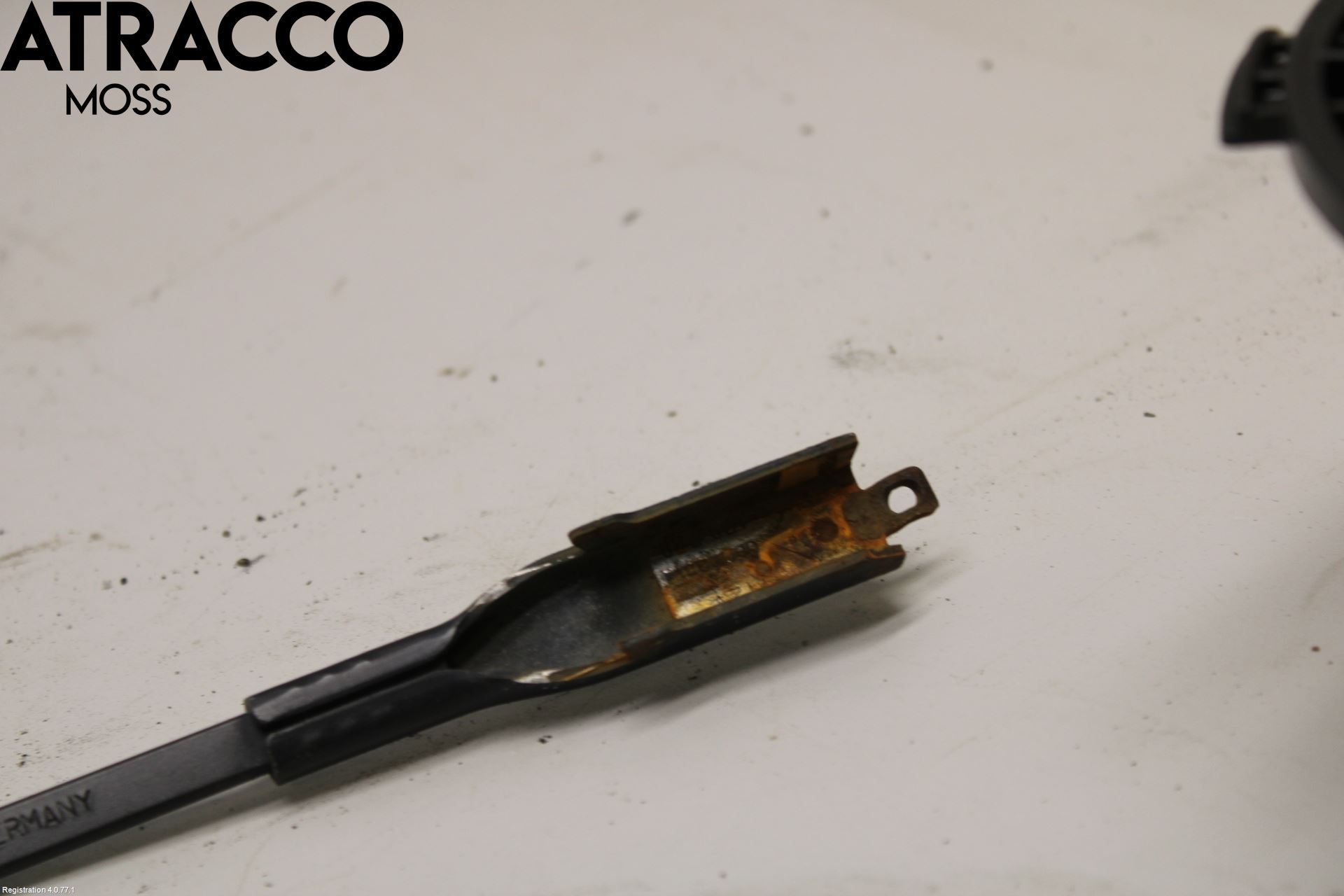 Mercedes-Benz MB SPRINTER (W906) 06-18 Viskerarm-Armer Frontrute