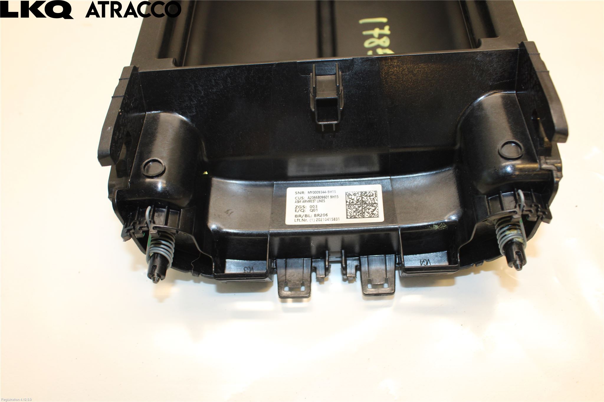 Mercedes-Benz MB C-KLASS (W206) 21- Innr Konsoll-Lomme