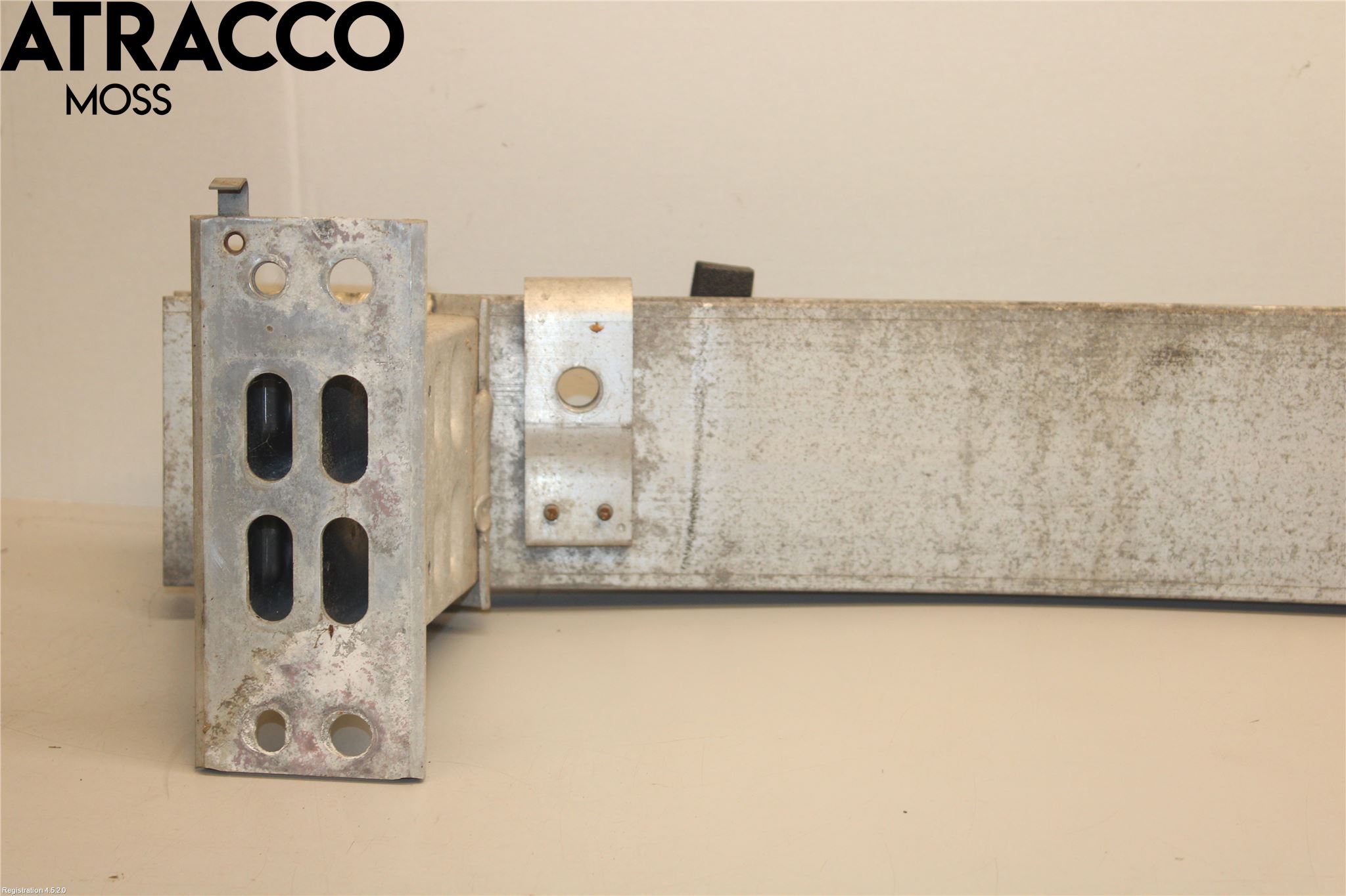 Toyota PRIUS ZVW30 09-20 Støtfanger Foran Bjelke