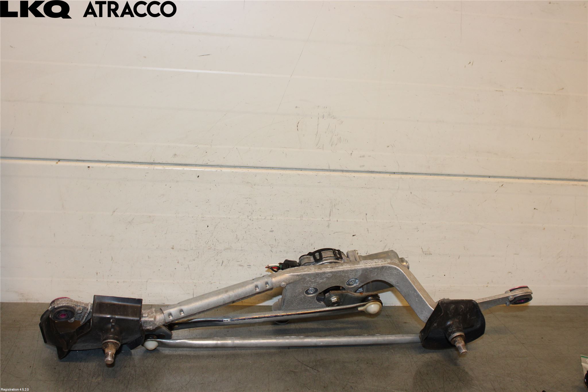 Toyota YARIS CROSS XP21 21- Viskermotor Frontrute