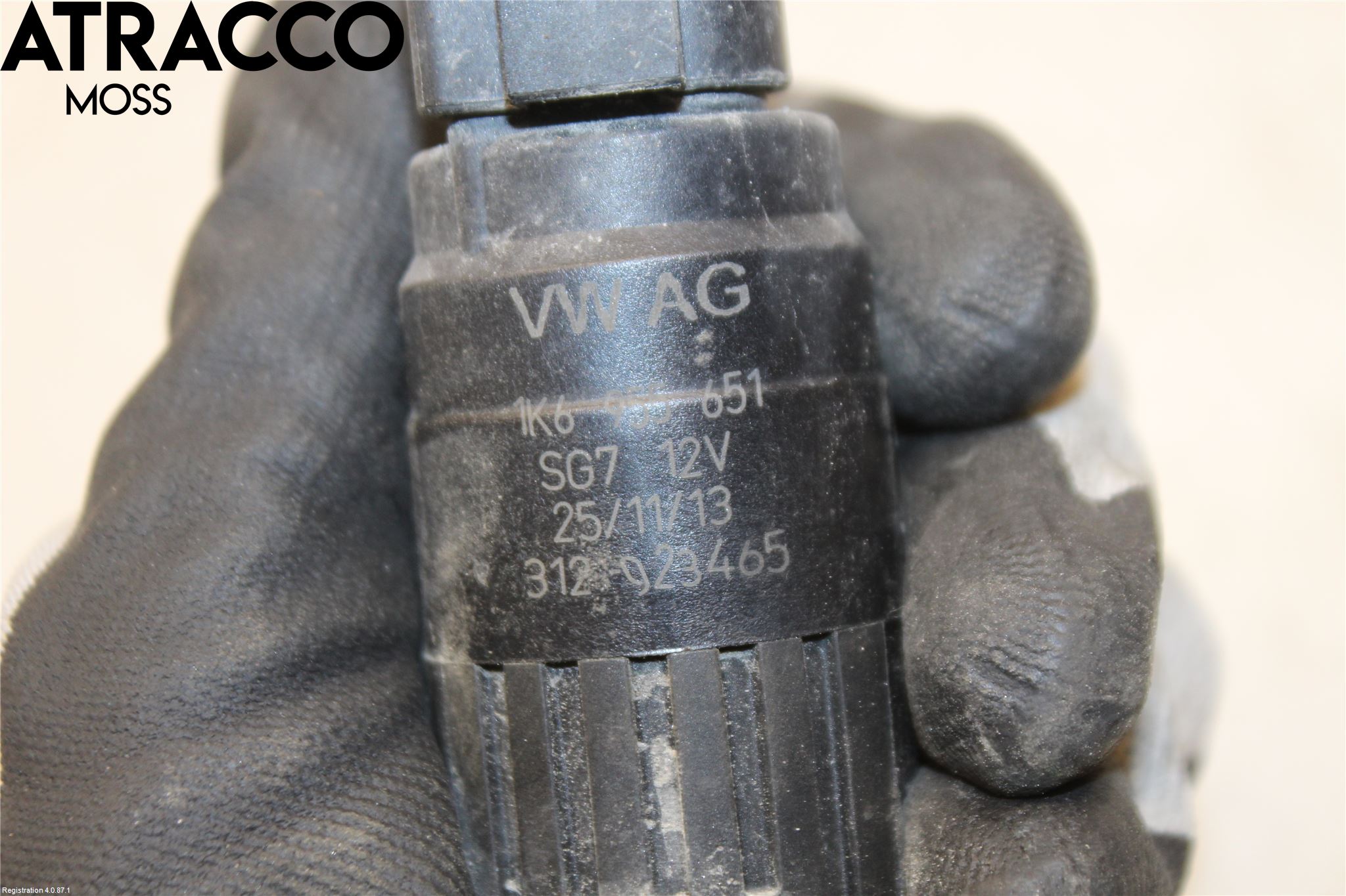 Skoda OCTAVIA (5E) 13-20 Spylerpumpe Frontrute