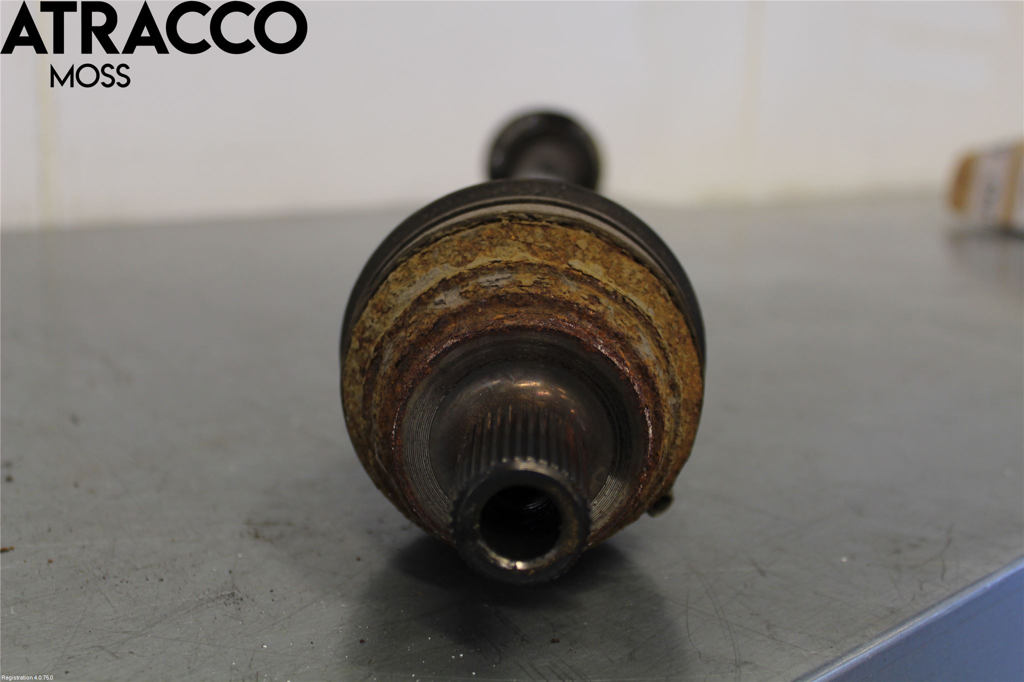 Volkswagen VW GOLF VI 09-13 Drivaksel Foran Kompl Høyre